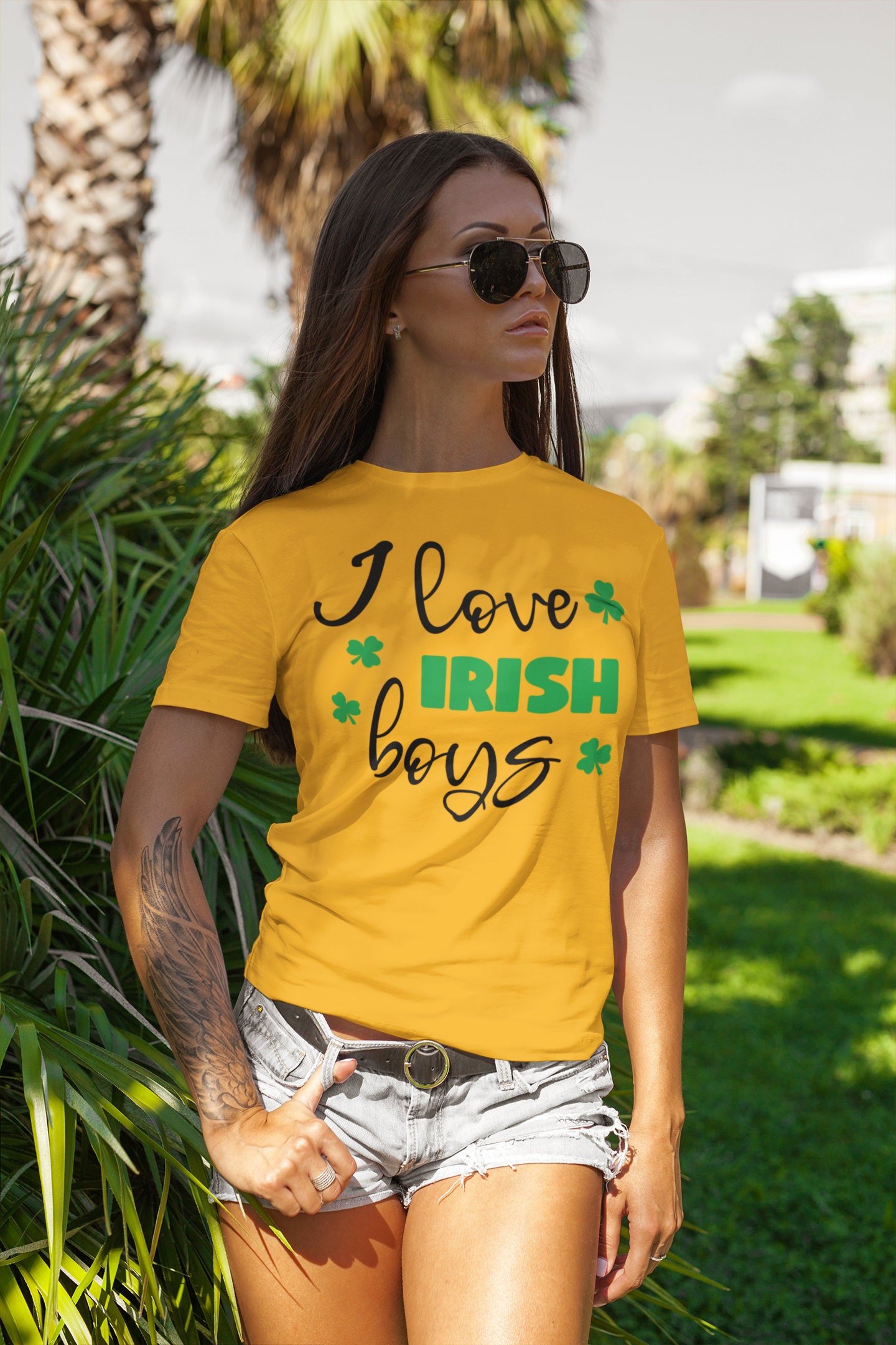 https://i.etsystatic.com/26019368/r/il/e25096/2963232861/il_fullxfull.2963232861_ih3j.jpg