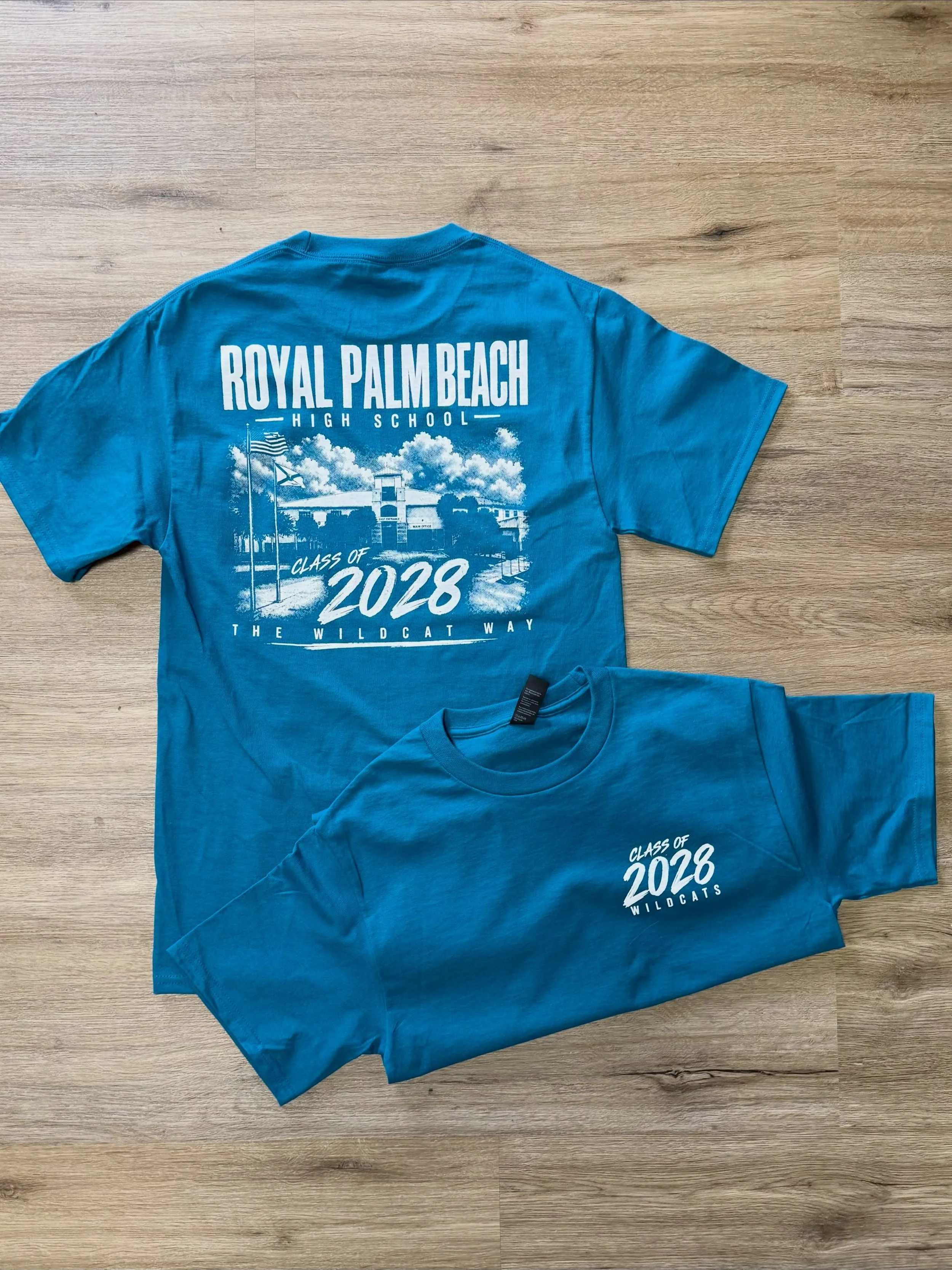 Something a little different for RPBHS class of 2028! We had to be creative with our halftones to produce this one color print of the high school based off a picture !