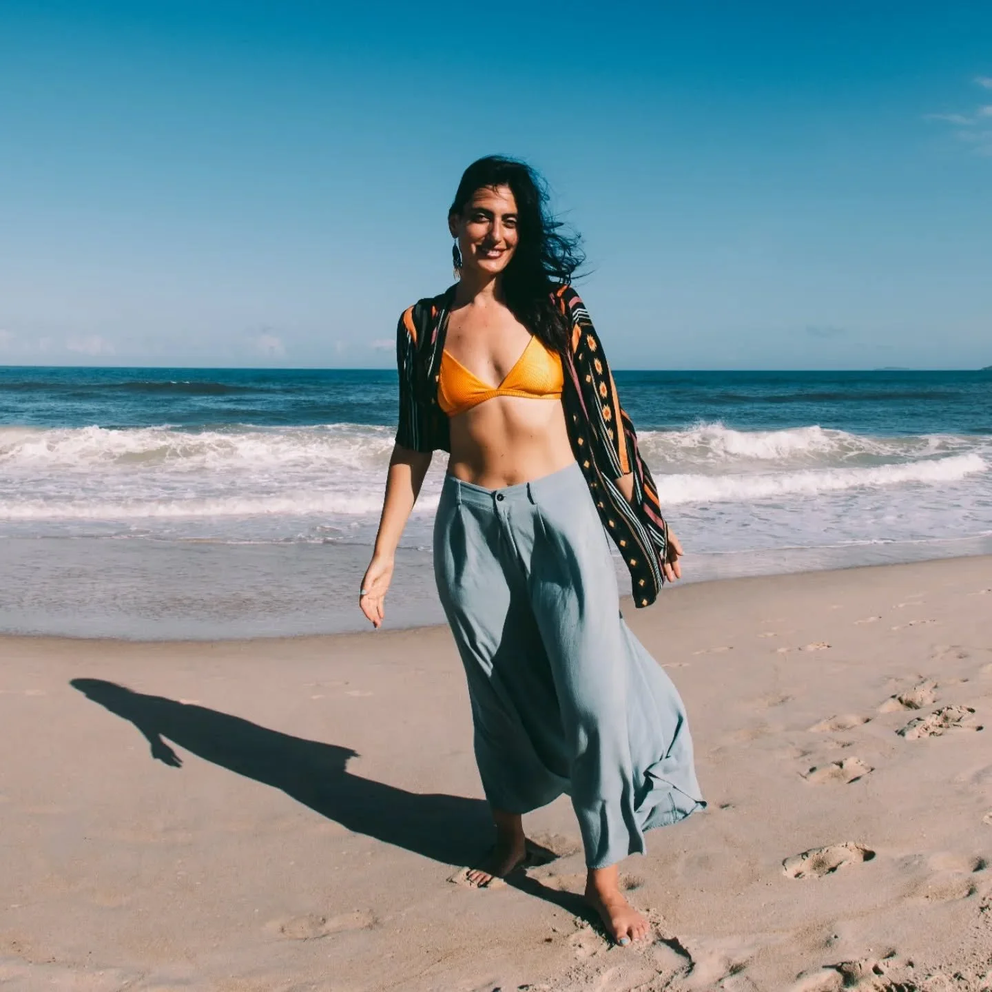 Summer vibes, baby!! 🌞 Thanks for all the birthday love and for hitting the beach with me on Saturday! I don't celebrate every year, but this one was special. Feeling proud and grateful!

Catch me and @zuzukapoderosa tonight at @nublunyc playing bra