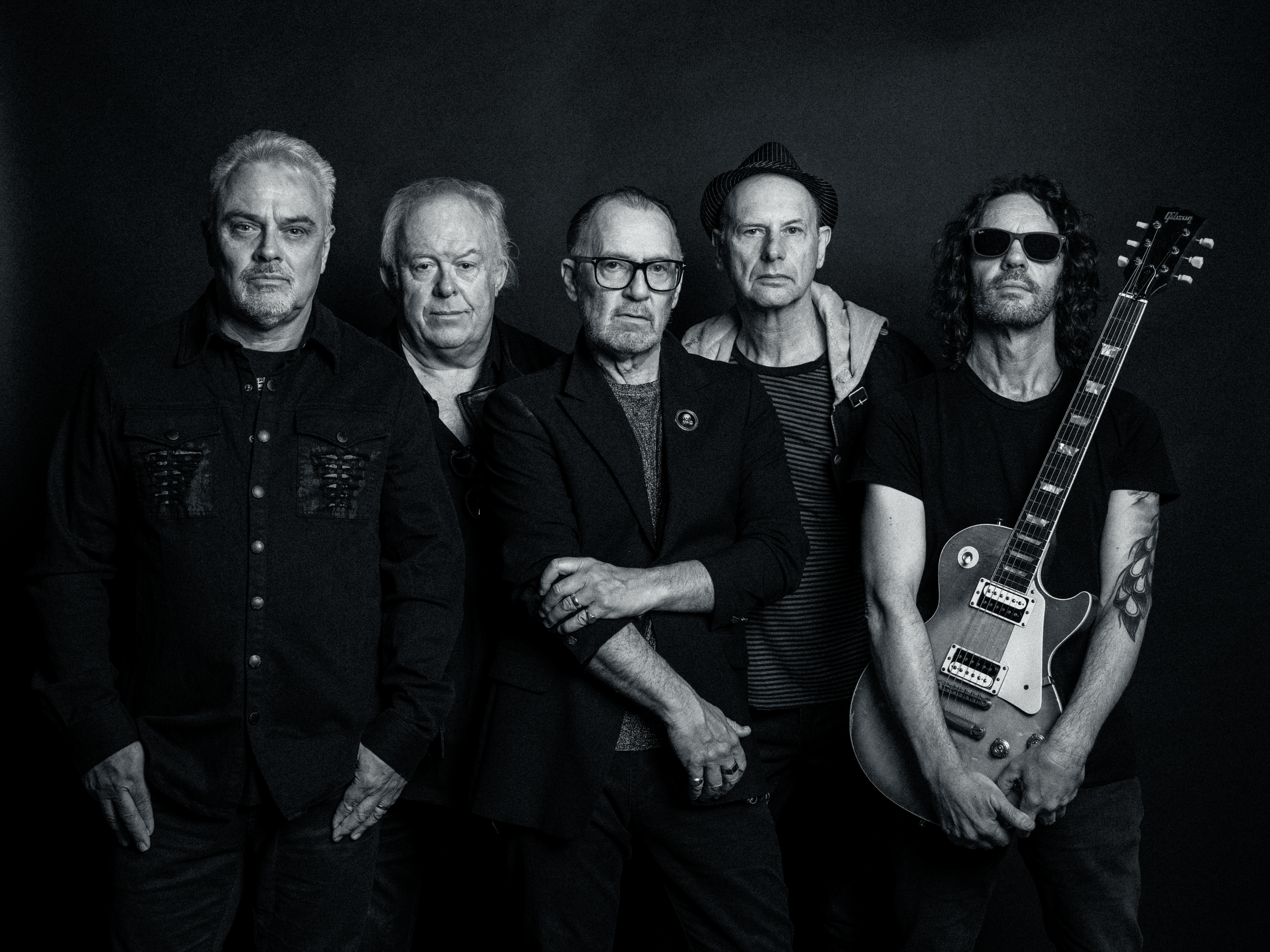 TH' DUDES Press Shot.png