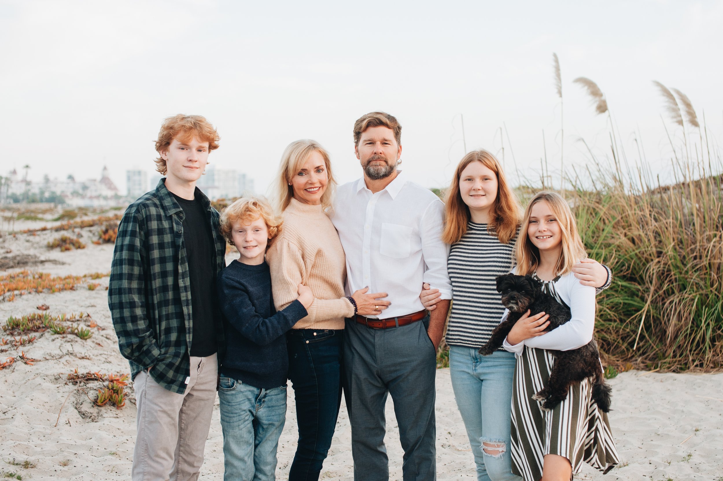 Hansen Fam 2021-2.jpg