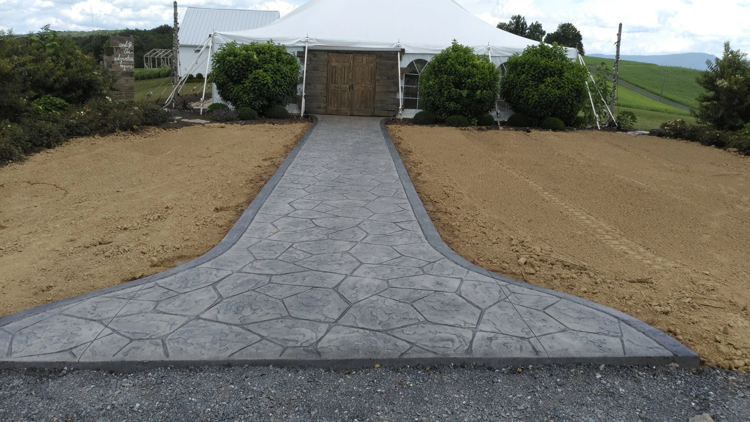 concrete contractor Timberville flagstone