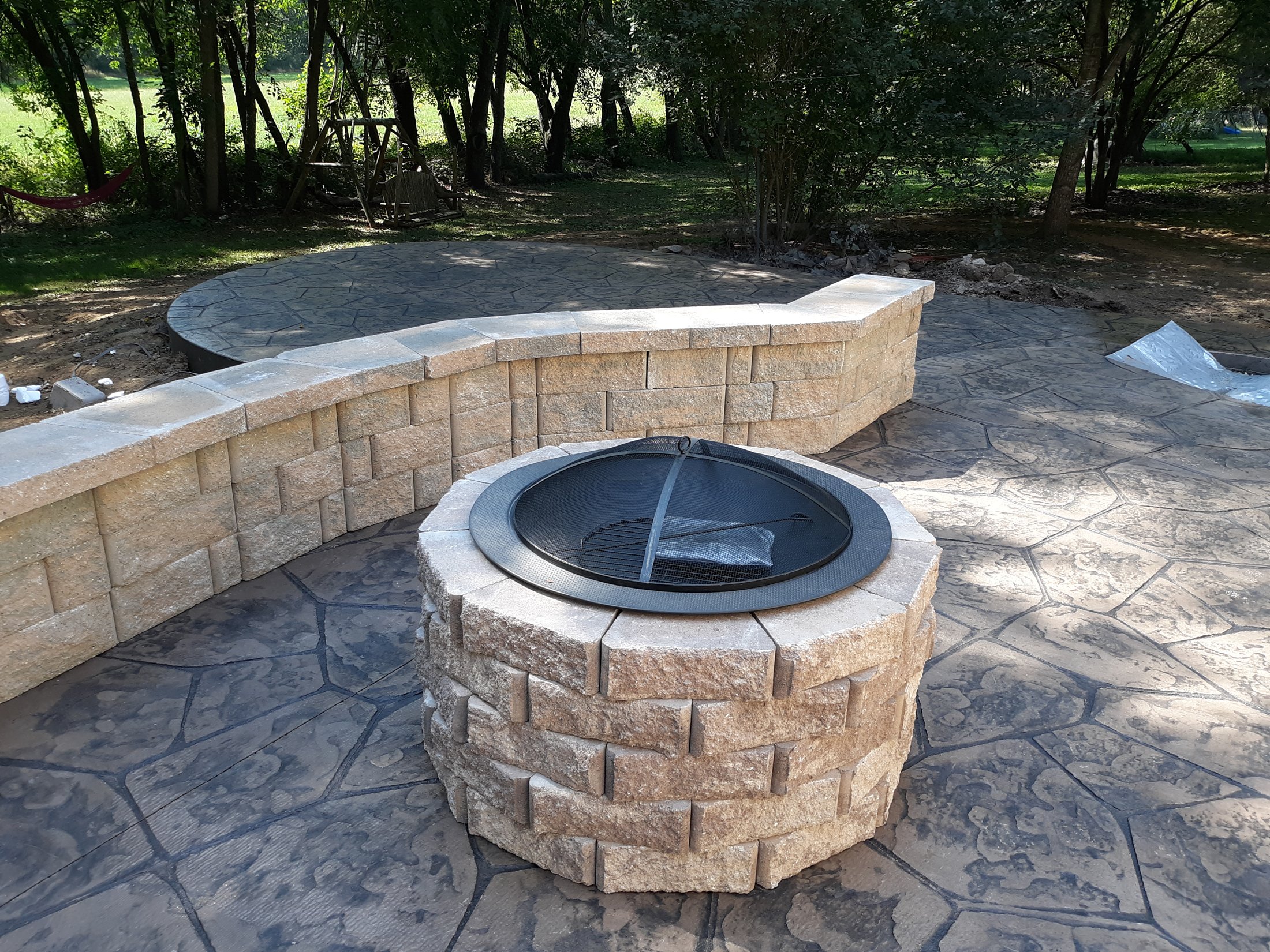 hardscape-contractor-firepit-harrisonburg.jpg