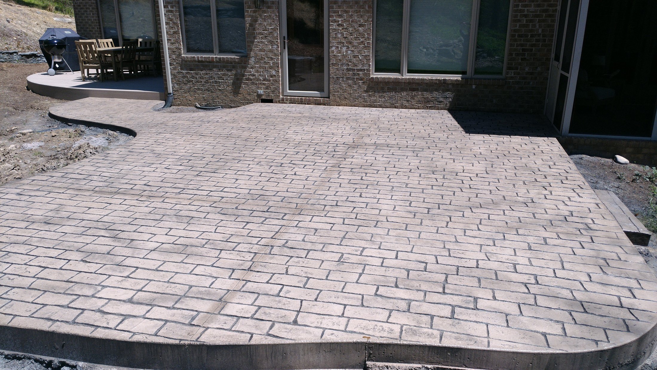 cobblestone patio harrisonburg