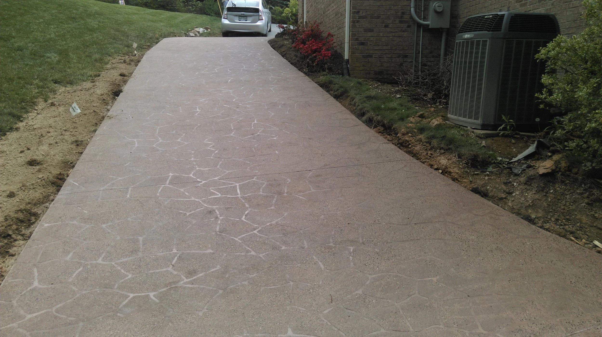 Concrete driveway contractor Dayton