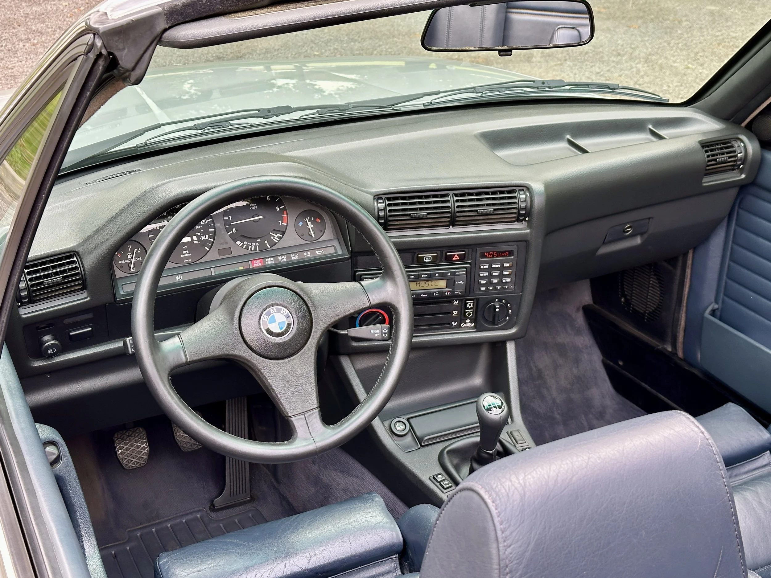 E30Cabrio21.jpg