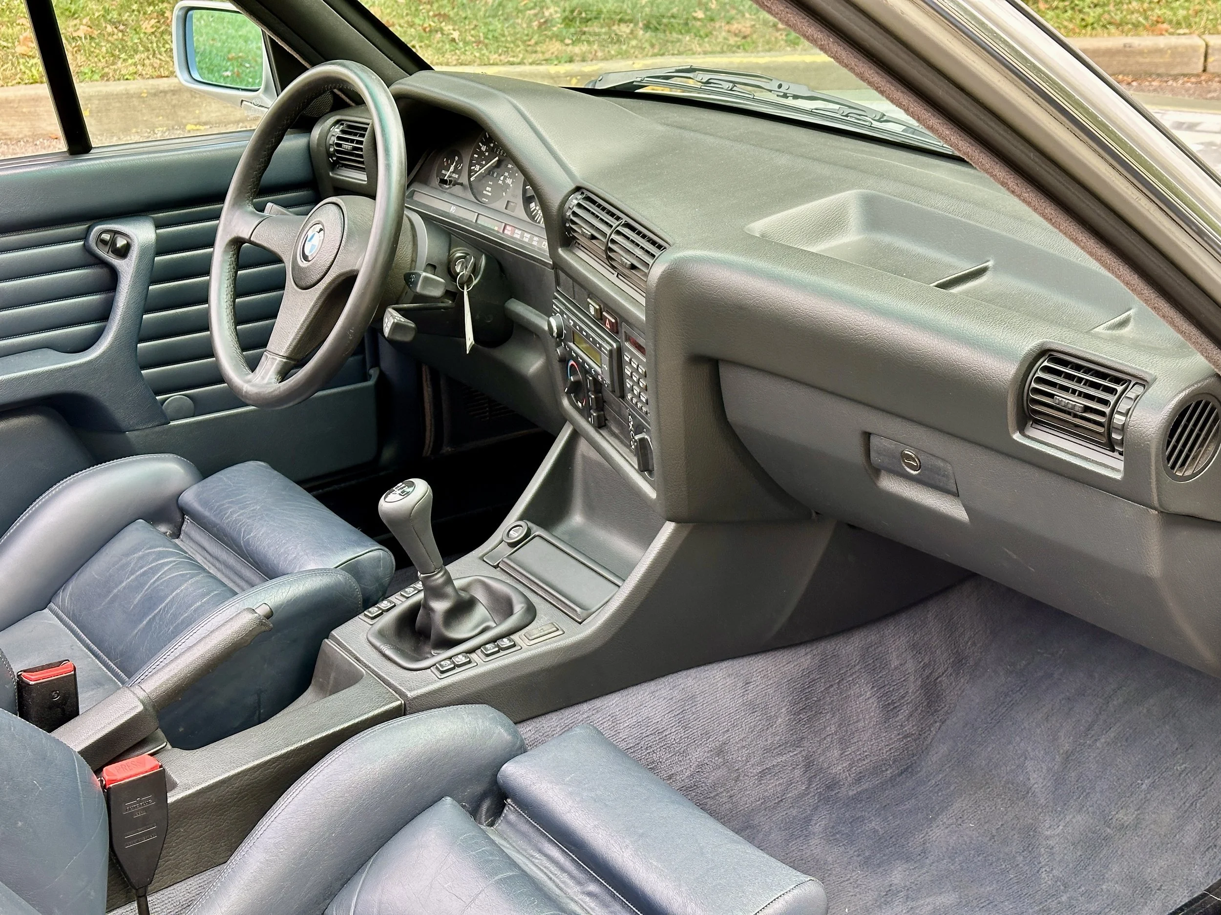 E30Cabrio16.jpg