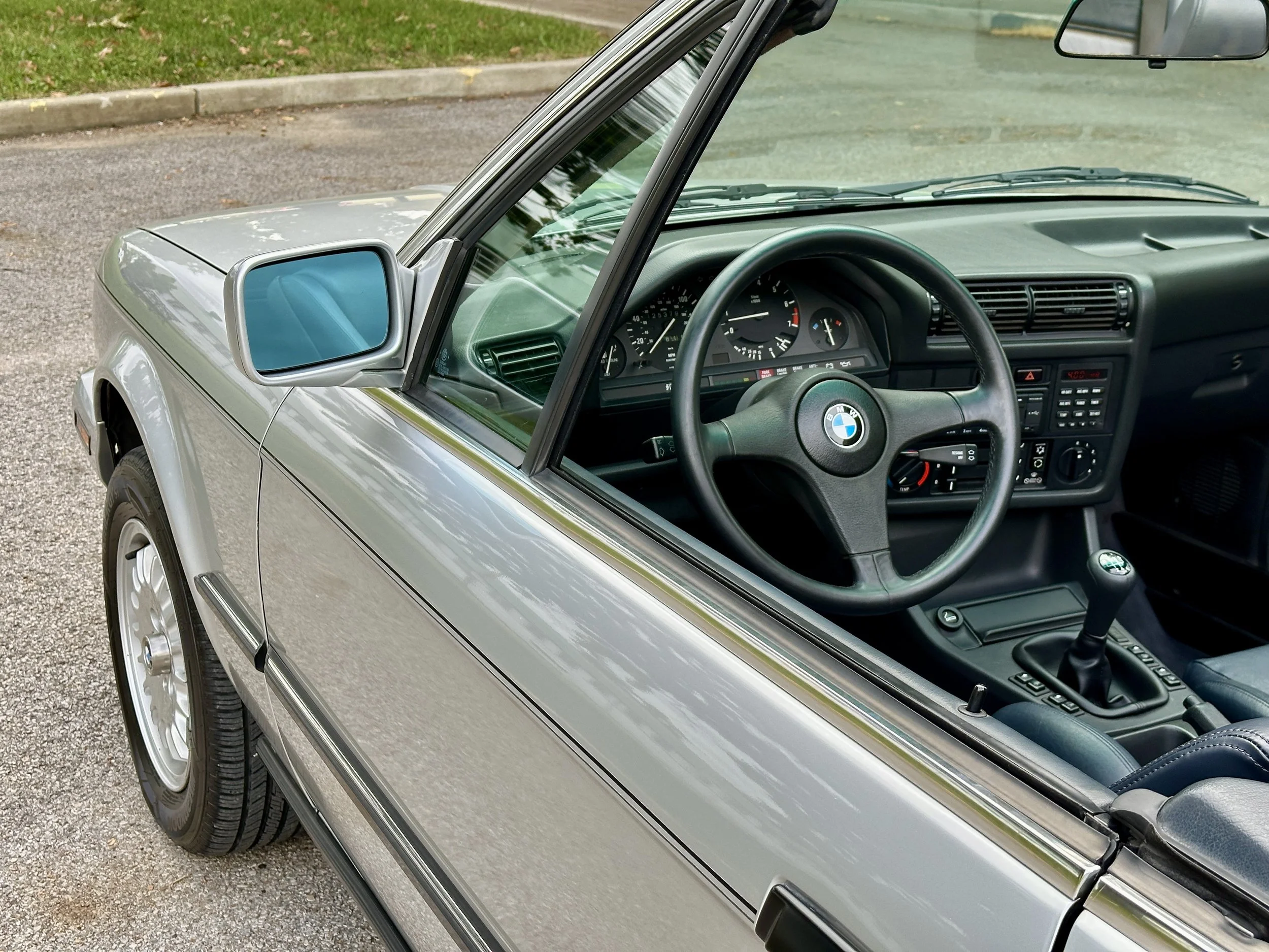 E30Cabrio13.jpg
