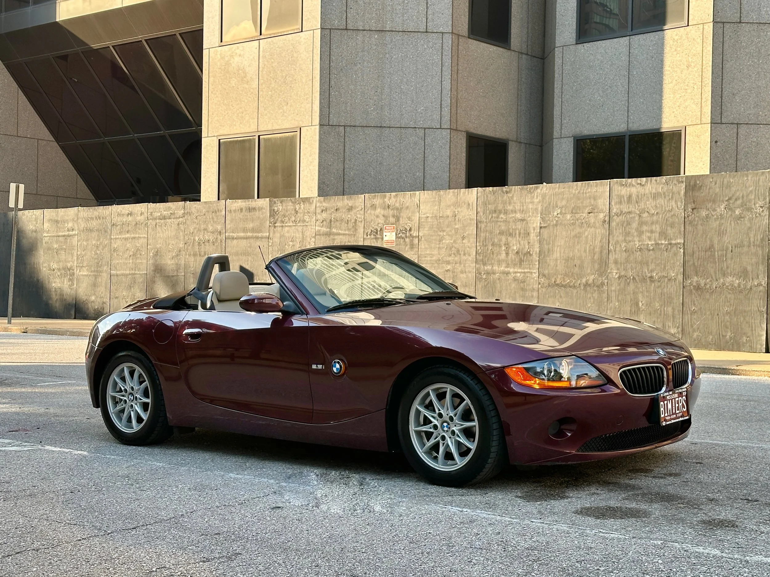 03Z4-3.jpg