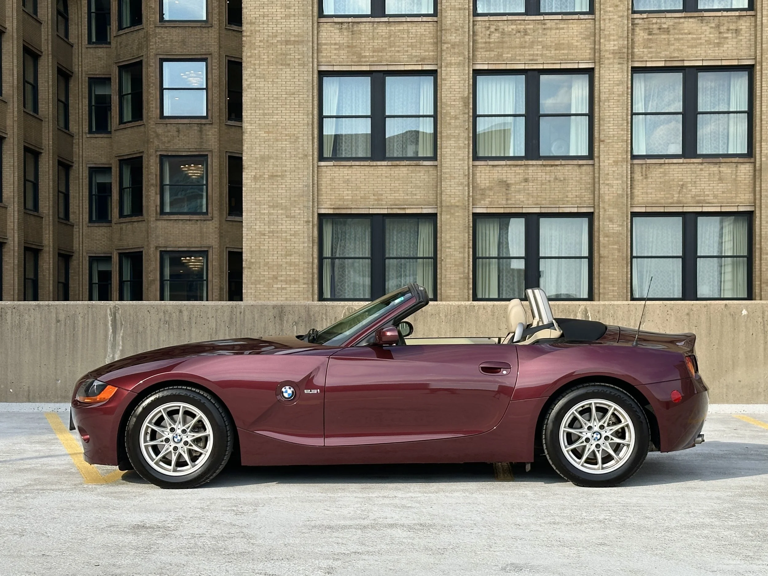 03Z4-9.jpg