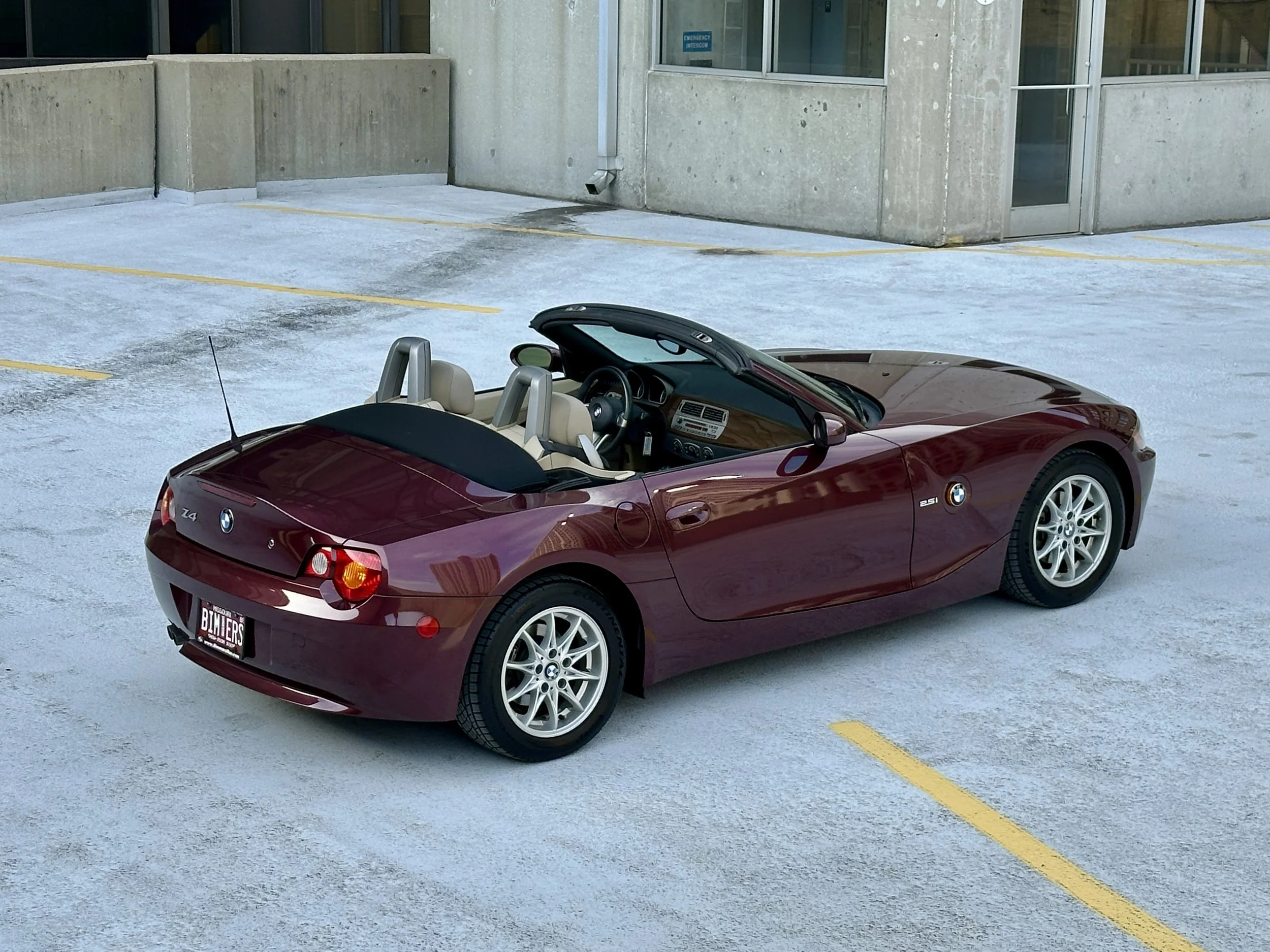 03Z4-2.jpg