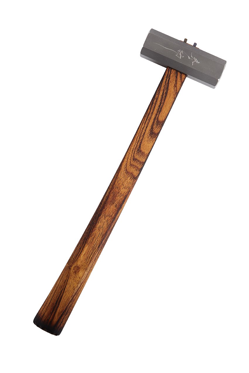 ZENWU_F2_HAMMER_05.jpg