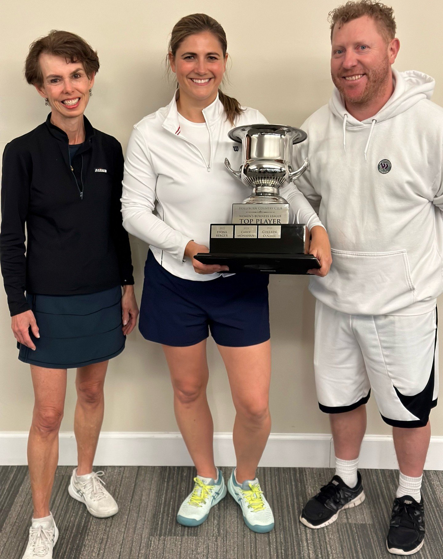 Congratulations to Colleen O&rsquo;Neill on being awarded the Women&rsquo;s Business League Top Player trophy for the season!
.
.
#tenniscanada #tennispro #hollyburncountryclub #HCC #Countryclub #athleticclub #westvancouver #tennisbc #aclubforlife