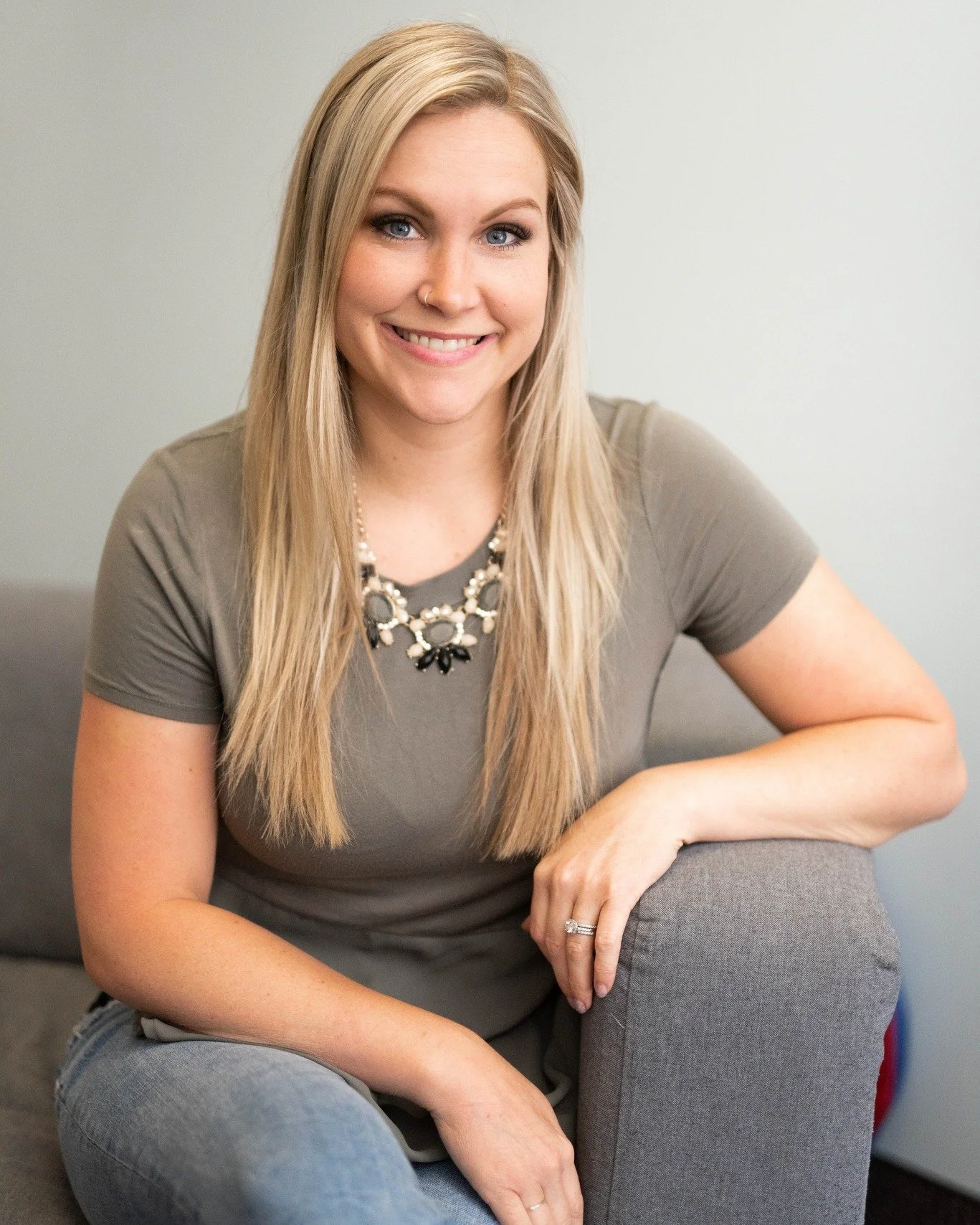 Alissa headshot.jpeg