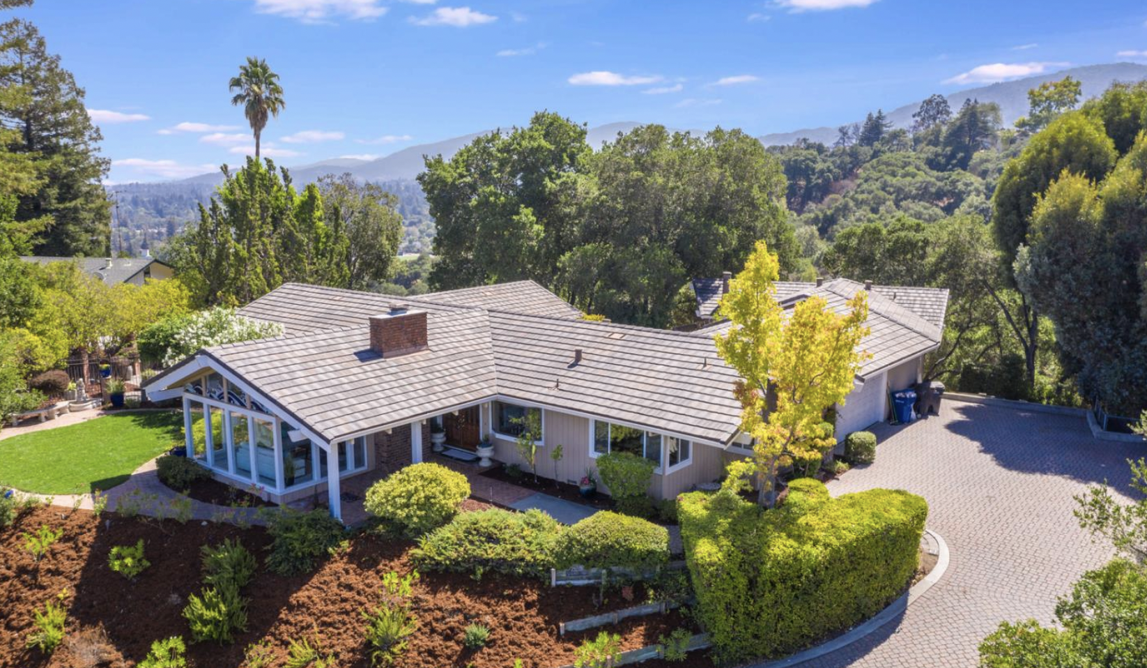 21206 Sarahills Drive Saratoga, CA 95070