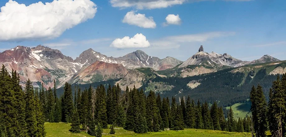 skyline of Lizard Head mountain range