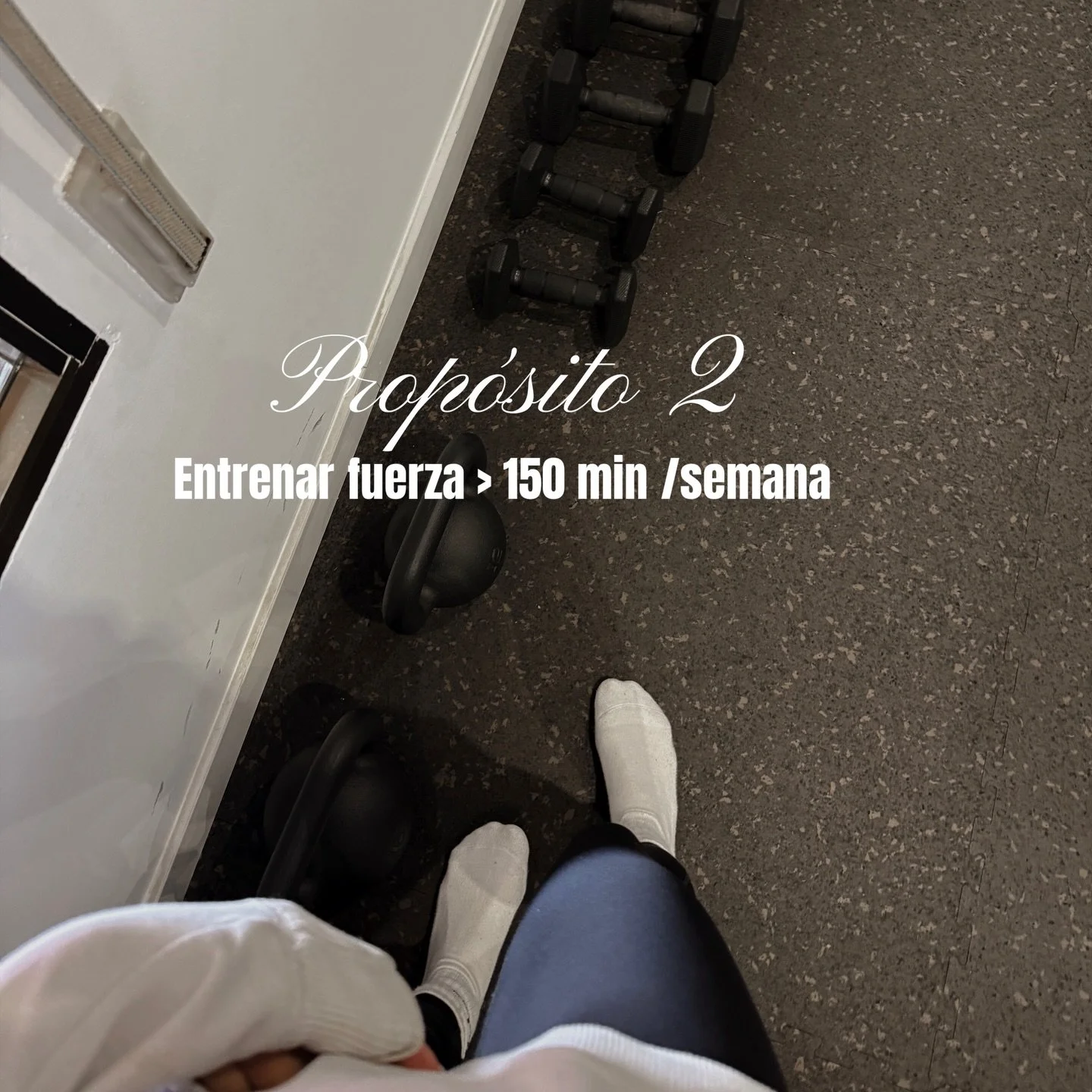 Entrenar fuerza no es opcional.
Es parte de mi prop&oacute;sito de salud y longevidad.

💪 M&aacute;s de 150 minutos de entrenamiento de fuerza a la semana.
Y no es un n&uacute;mero al azar.

&iquest;Por qu&eacute; 150 min? 👇

&bull; porque es el m&