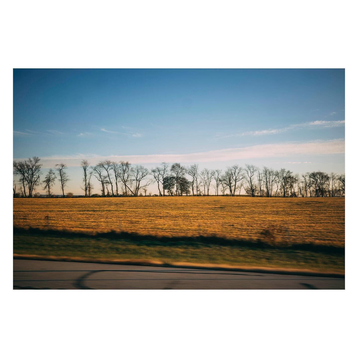 Last Week in Photos 058B
🚙🍂🍁🌇🏘️📷🍺🎢
Drove out to New Jersey and snapped some new &ldquo;Keep it 100&rdquo; backdrops along the way. 

📷 @claytonhauck 

#snapshots #ricohgr3x #lastweekinphotos #midwest #roadtrip