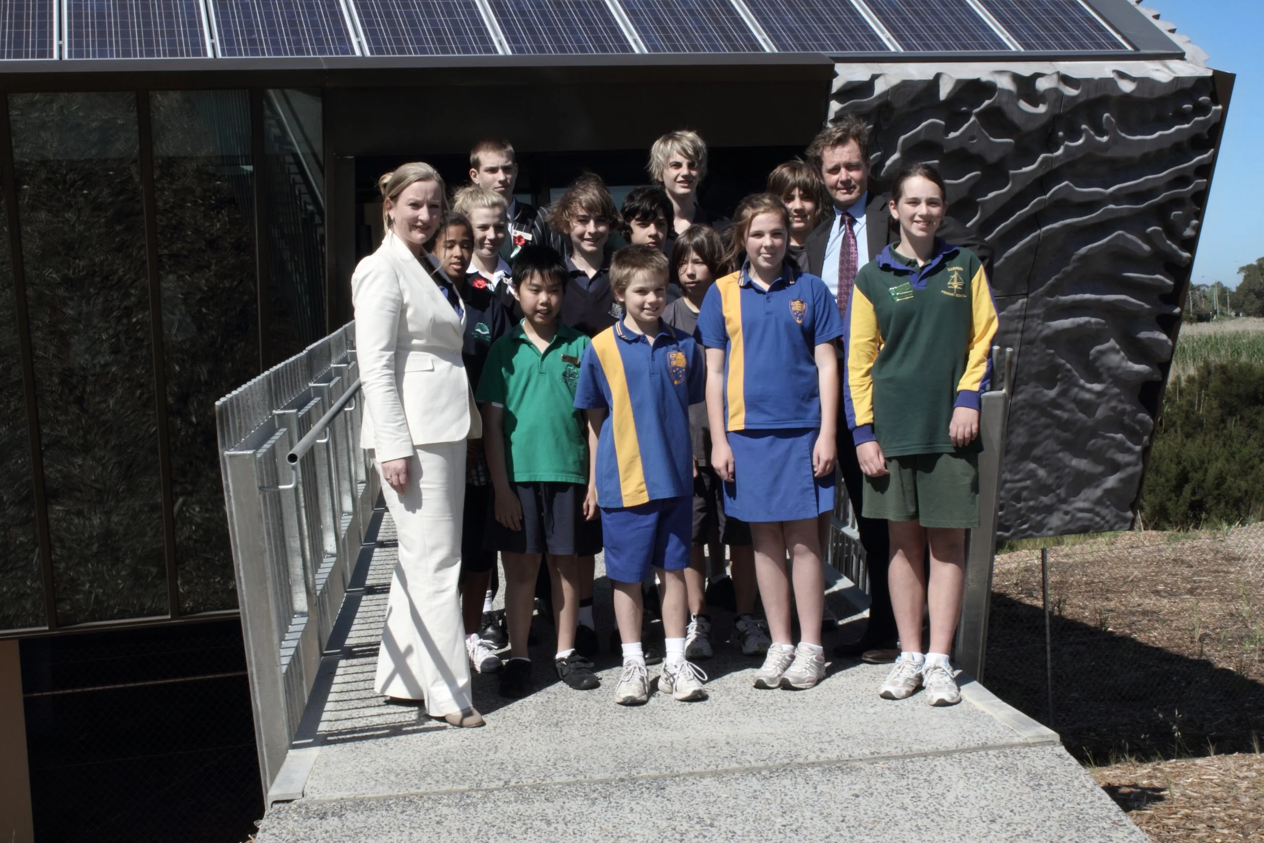       
  
     18 November 2011    Wetlands Discovery Centre opens    Visit the project page on our website     This week the Edithvale-Seaford Wetlands Discovery Centre was officially unveiled, giving key stakeholders their first opportunity to see 