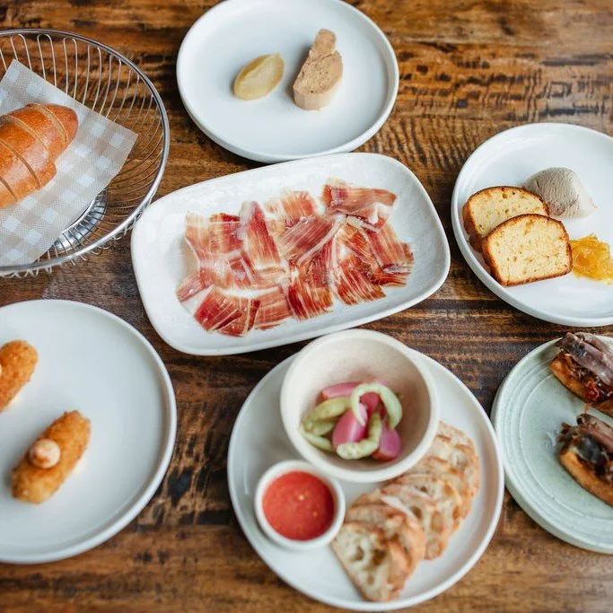 🎉 Let the feasting begin!

Thursday lunches are back, this week -  and everyone&rsquo;s invited! It&rsquo;s the perfect excuse for a mid-week catch-up&hellip; or even a festive Christmas get-together!

Searching for a venue for your Christmas party?