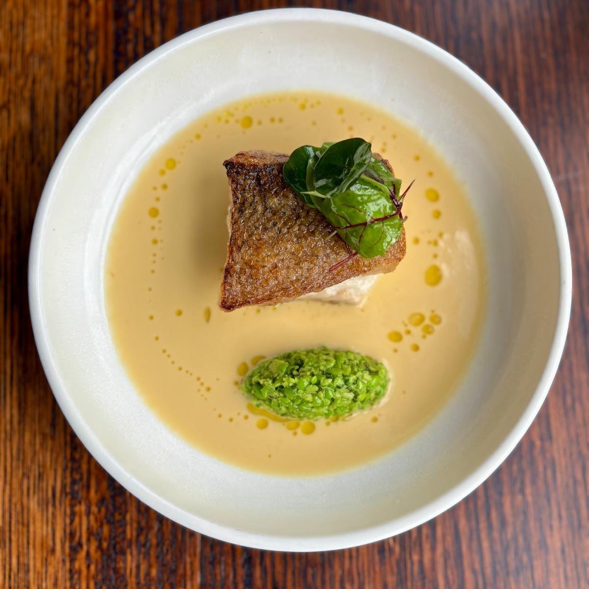In France, some sauces are recipes.

Others are rituals.

Beurre blanc was born beside rivers and coastlines - where wine simmered gently, shallots softened slowly, and butter was whisked in by hand, just before serving. No cream. No shortcuts. Just 