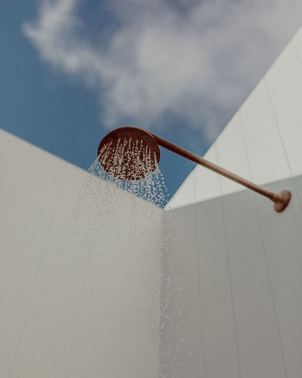 Photoshoot location outdoor shower