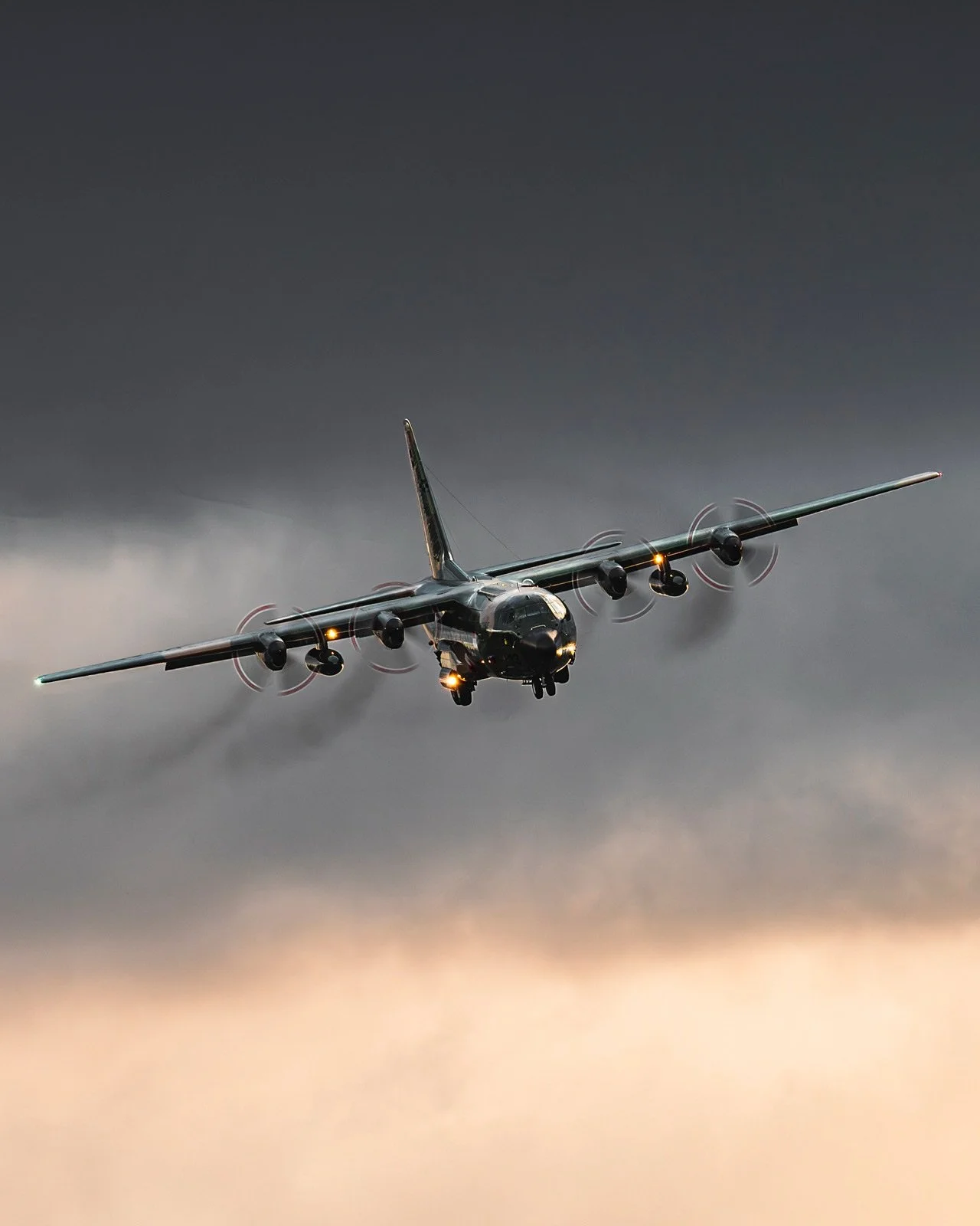 The RSAF Detachment.
———————————————————————
#military
#aviation
#militaryaviation
#c130
#c130h
#RSAF
#singapo