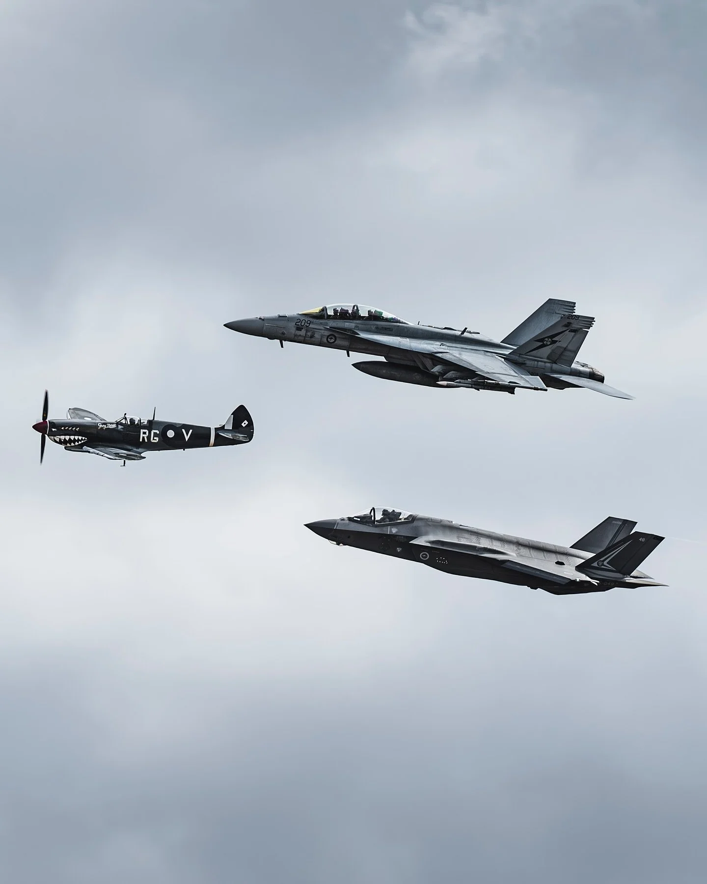 Your ADF Showcase
————————————————————-
#f18
#f18f
#superhornet
#military
#militaryaviation
#photography
#aviationphotography
#a