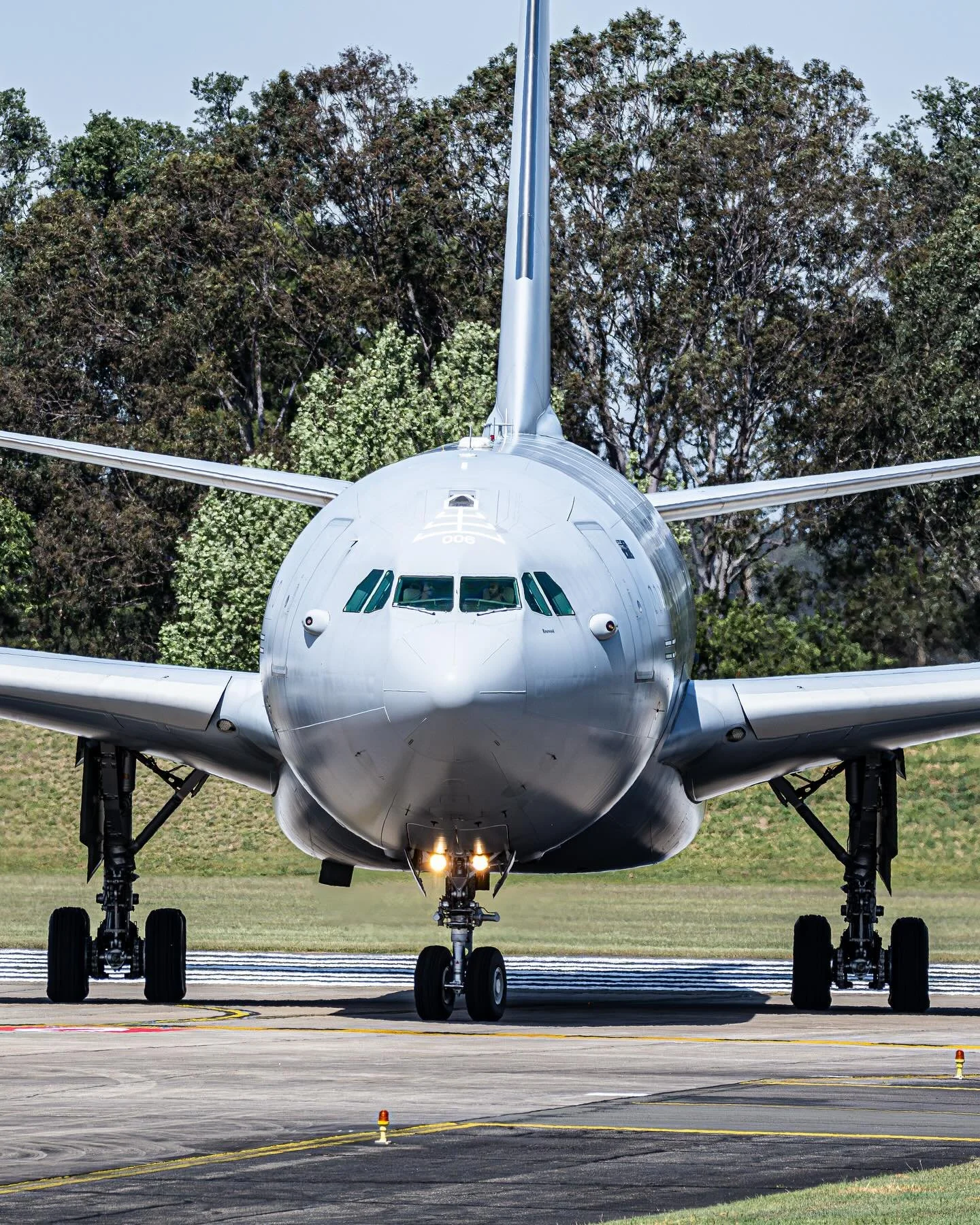 AMPOL 1-1  PRE CONTACT…
#RAAF #KC30 #KC30A #RAAFKC30 #A39 #RAAFAirMobility #RAAFAmberley #RAAFStrong #RoyalAustralianAirForce #AussieAirPower #AirToAirRefuelling #TankerOps #AirMobility #MilitaryAviation #AviationPhotography #AviationLovers #