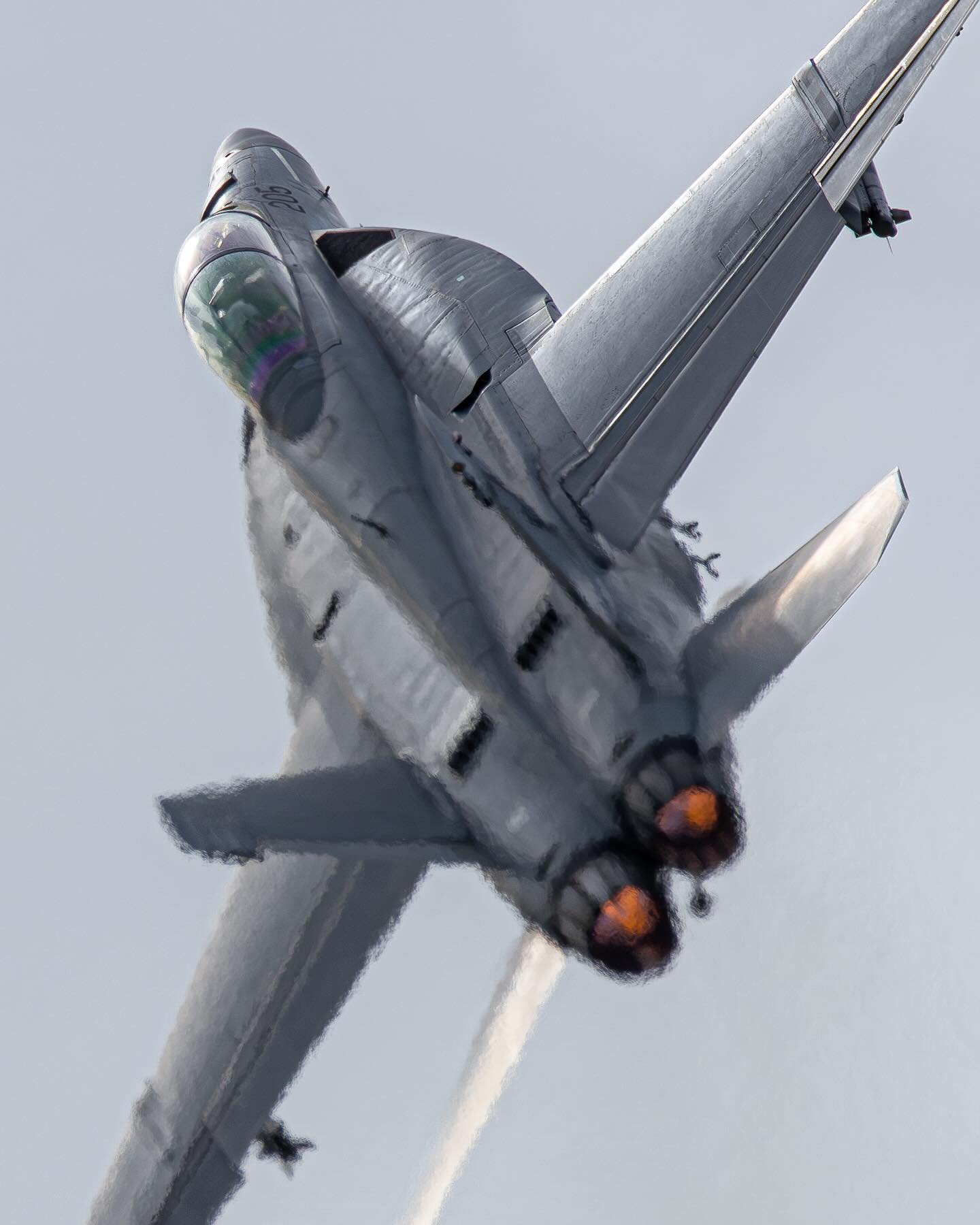 44,000 Pounds Of Thrust Showing Off To Richmond
#RAAF #SuperHornet #F18SuperHornet #RAAFHornet #RAAFF18 #RAAFJets #AussieAviation #MilitaryAviation #FighterJet #AviationPhotography #JetPower #AviationLovers #AvGeek #AviationSpotter #PlaneSpotting #F