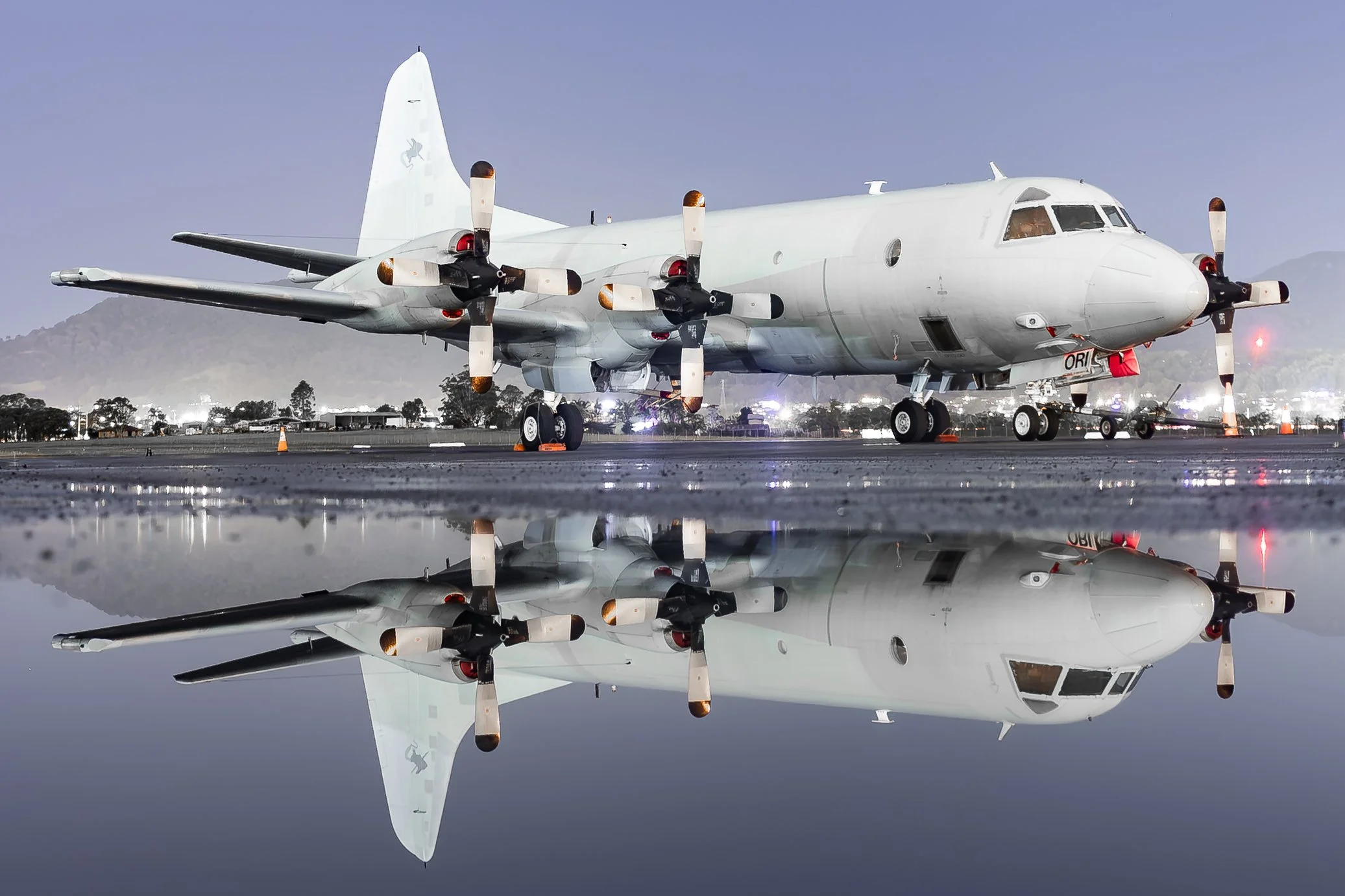 tarmac day-9.jpg