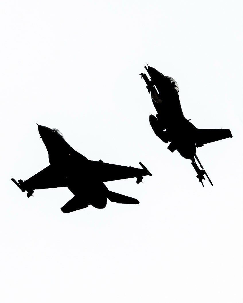 Can&rsquo;t keep a good fighter down 

#f16 #usaf #airnationalguard #usairforce #tucson