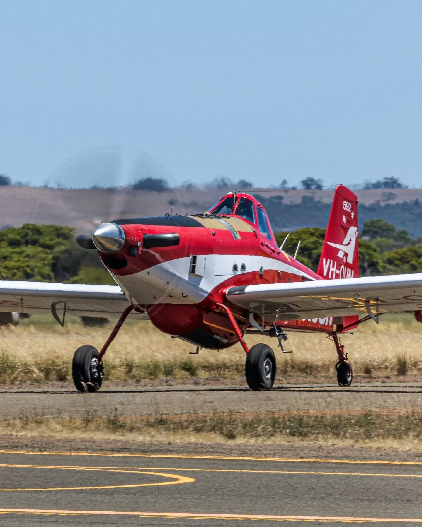 Aerotech and SA CFS's rapid response to a grass fire on Kangaroo Island on Wednesday resulted in the fire being put out within 2 hours.

.
#grassfire #aerotech #kangarooisland #airtractor #cfs