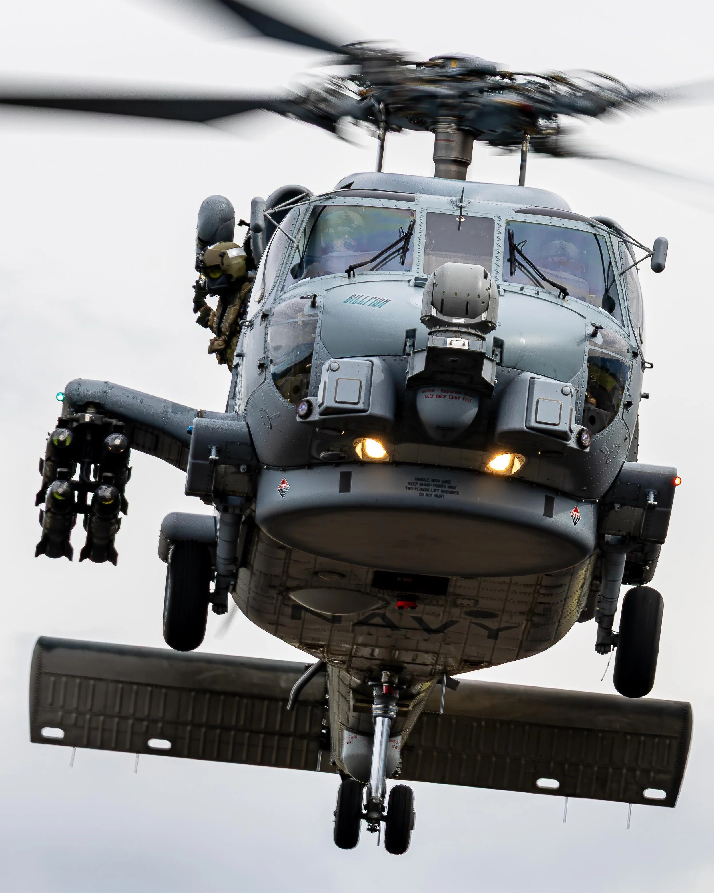 Seahawk posts can&rsquo;t stop and won&rsquo;t stop 👍😊

RAN MH-60R Seahawk dropping into wings over Shellharbour 2025

#military #navy #helicopter #cool #sydney @wingsovershellharbour