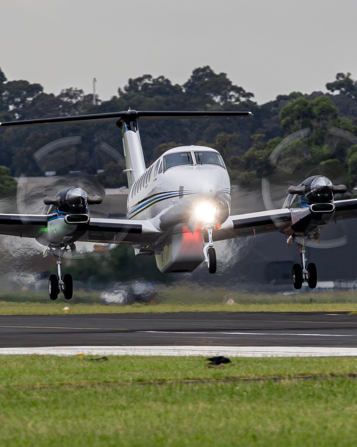 Crazy airside scenes at Bankstown 

#airside #flop #aviation #planes #ga

@aeriamanagementgroup