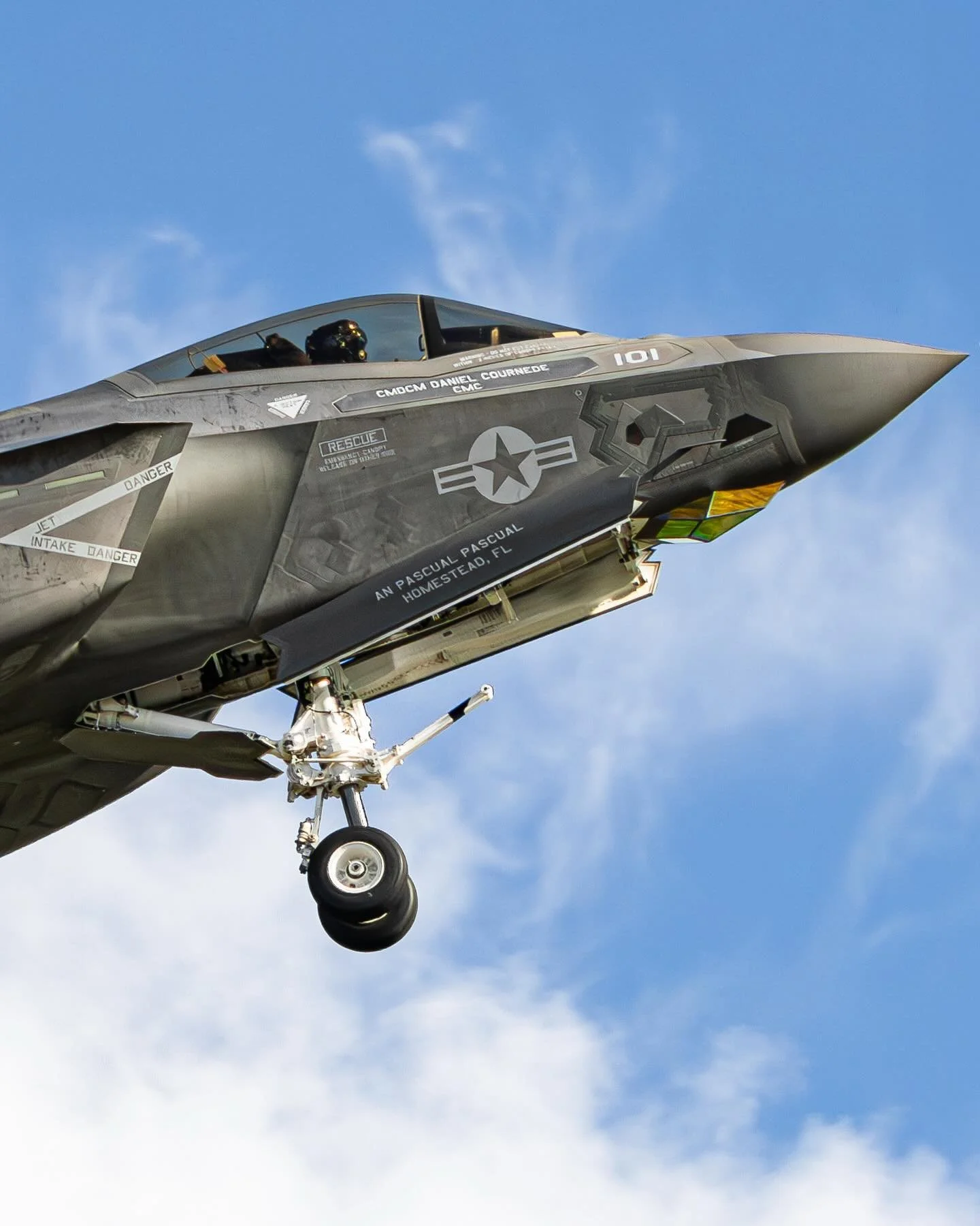 In a world of 160th, you need more of VX-9 

#navy #usa #iran #f35 #awesome ilovemygirlfriend