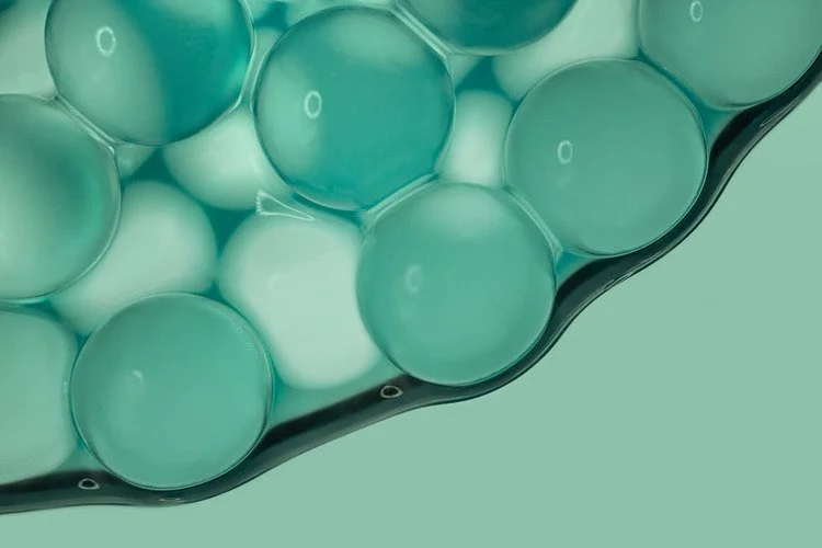 Common signs and causes of a skin microbiome imbalance