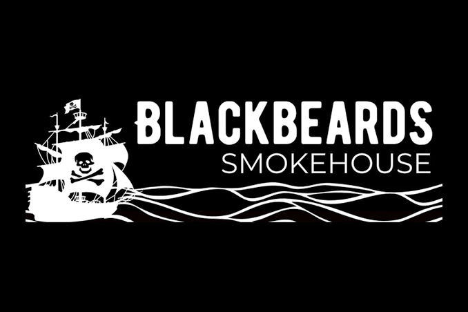 blackbeards_smokehouse_logo.png