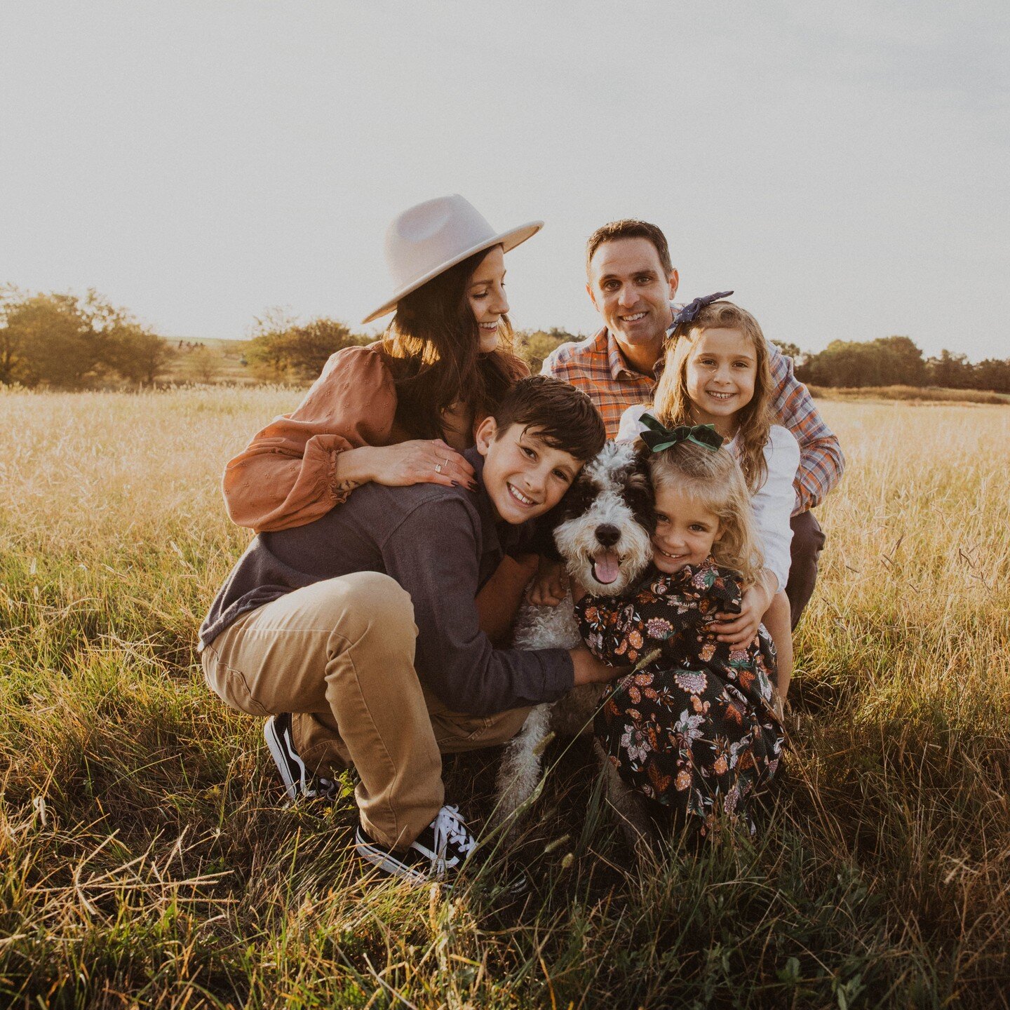 One of the most common questions I get prior to a photoshoot is, &quot;what should we wear?&quot; One of the best and easiest ways to get your family photo ready is focus on coordinating rather than matching. For example, instead of having everyone w