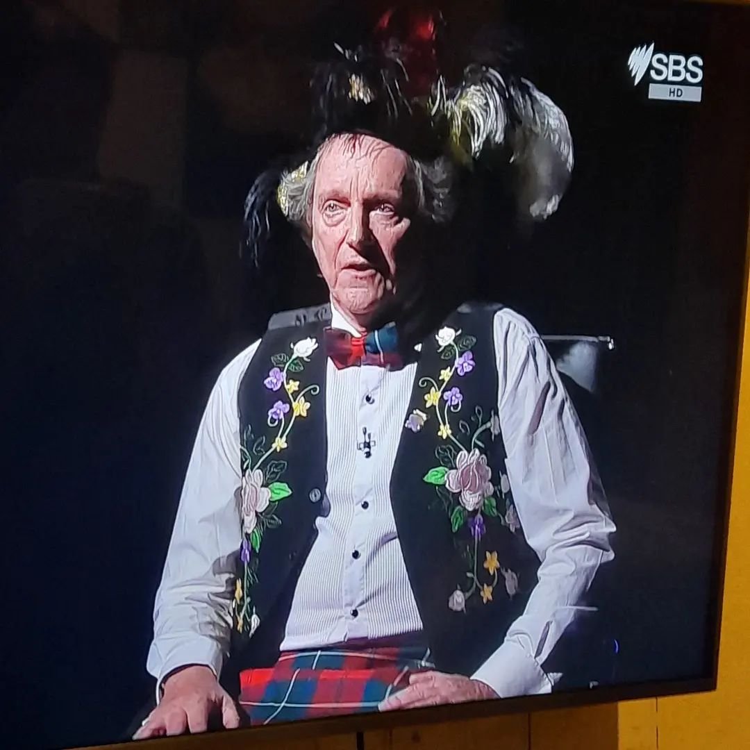 Kevin Toowoomba Town Crier on Mastermind right now!