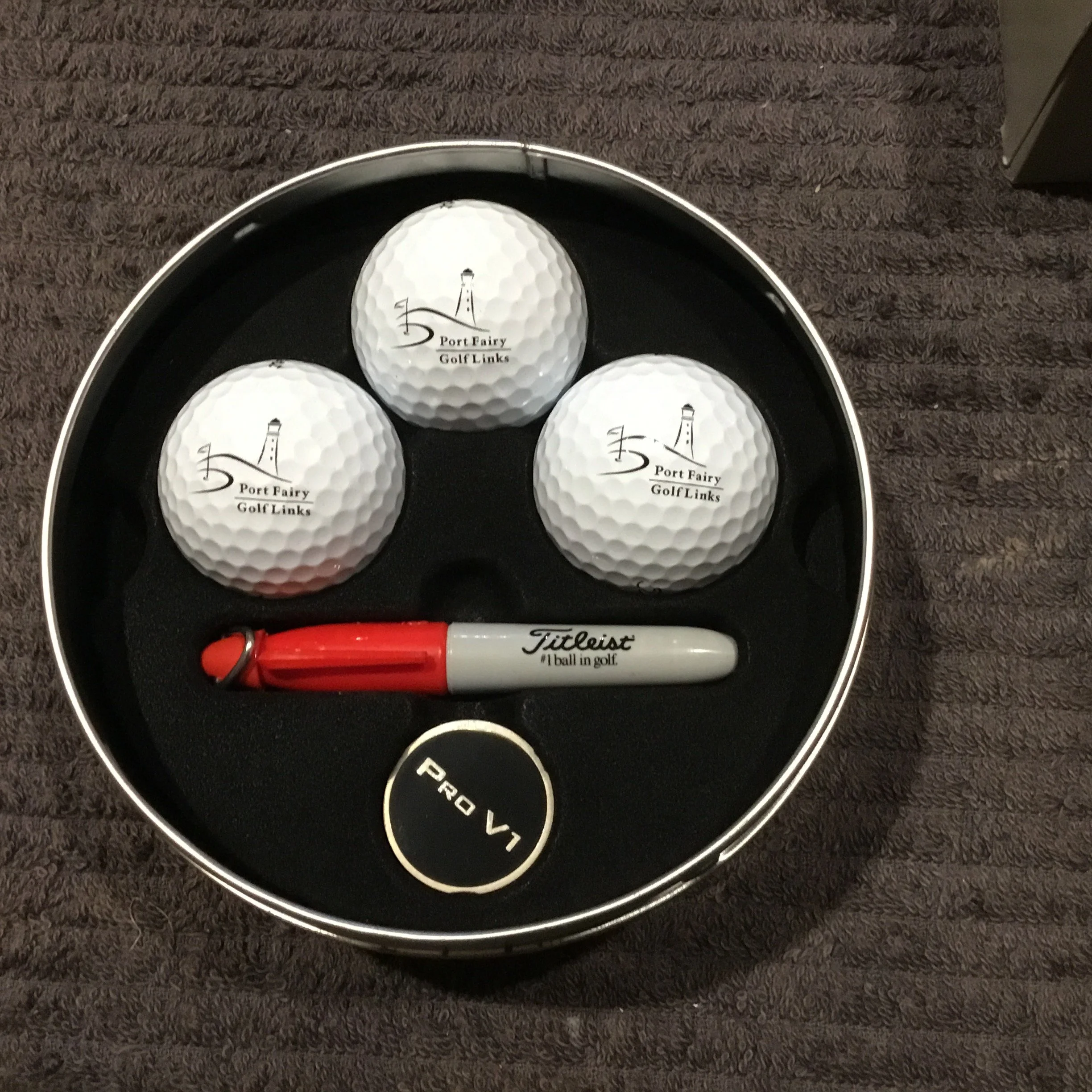 Titleist Pro V1 - Port Fairy Golf Links Commemorative Tin Containing Golf Balls, Pen and Marker