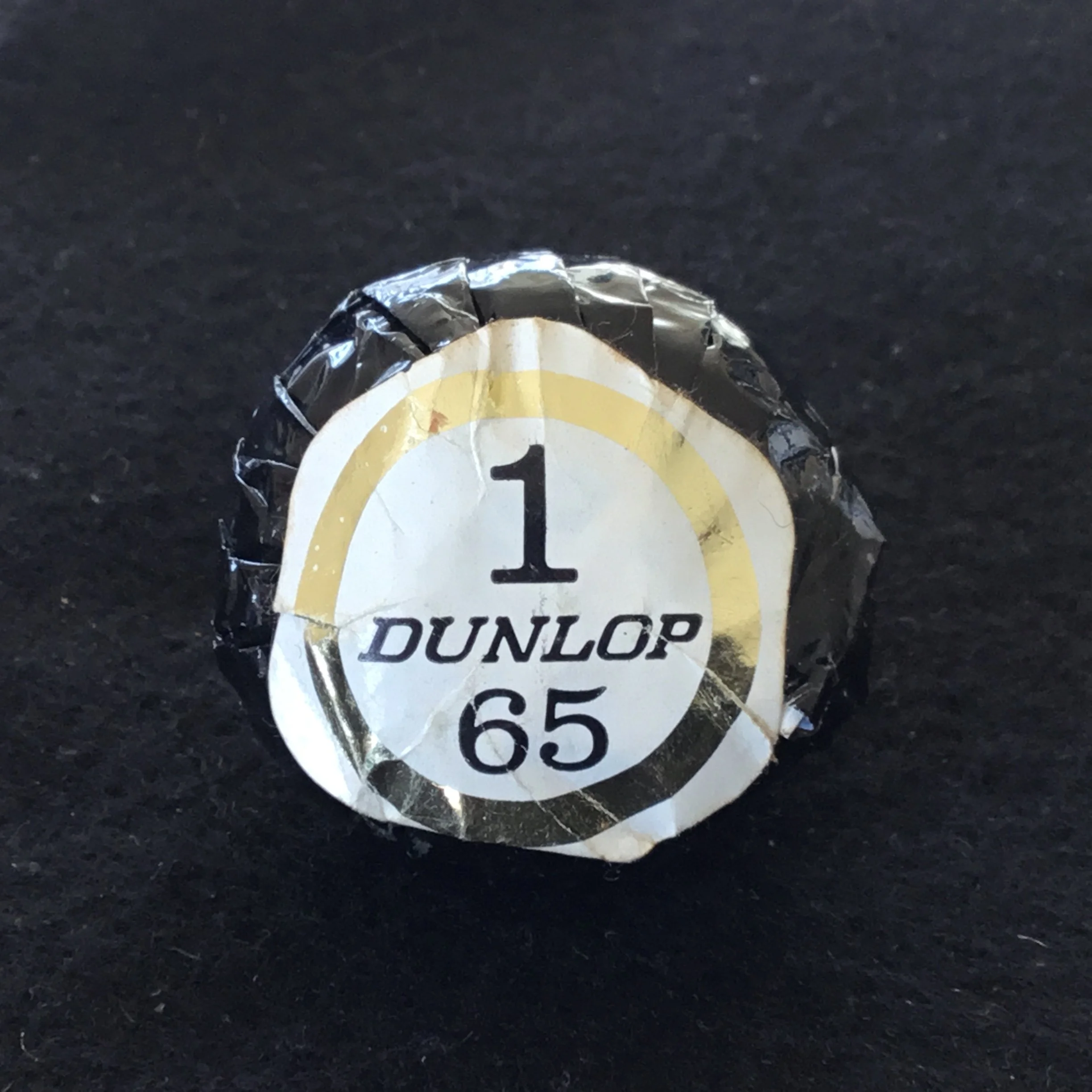 Dunlop 65 wrapped golf ball