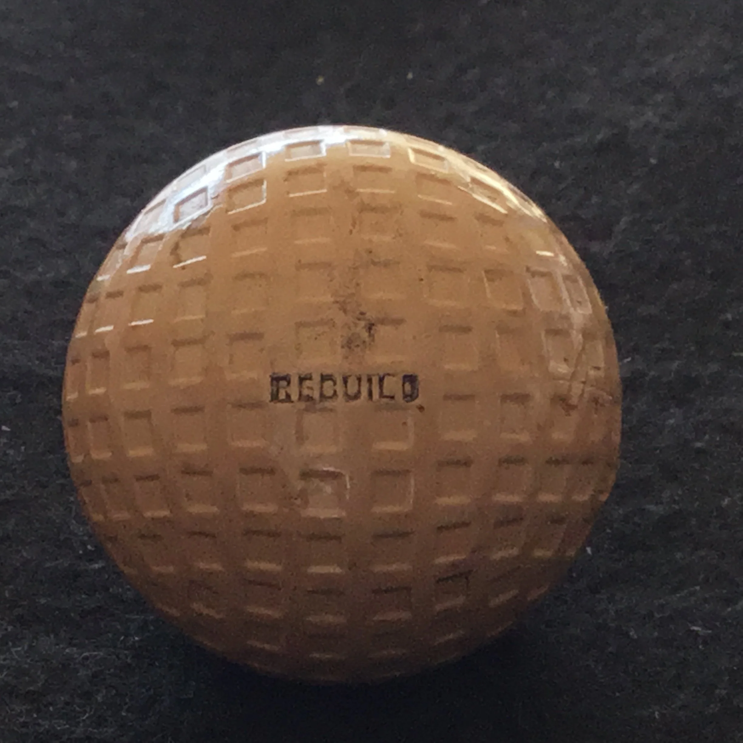Sunshine Rebuild Square Groove Golf Ball