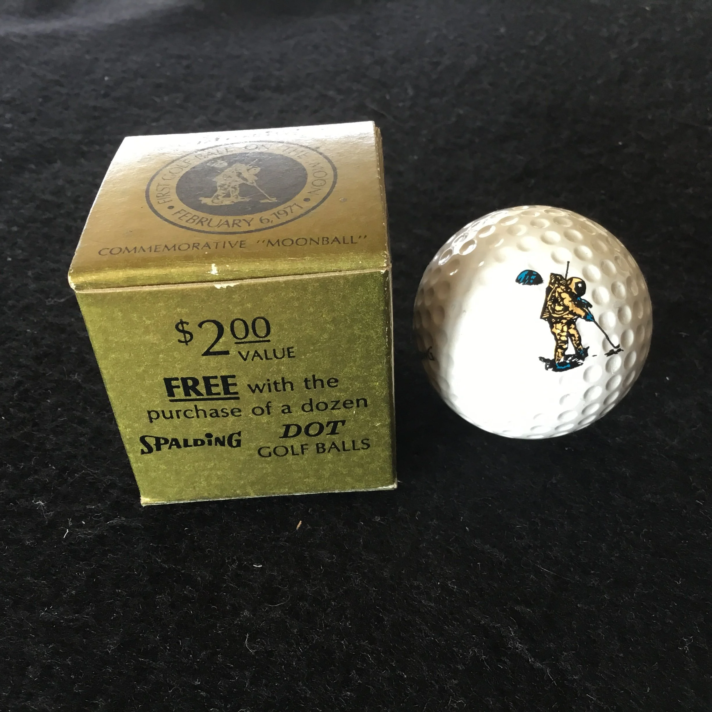 Spalding boxed Commemorative Moonball