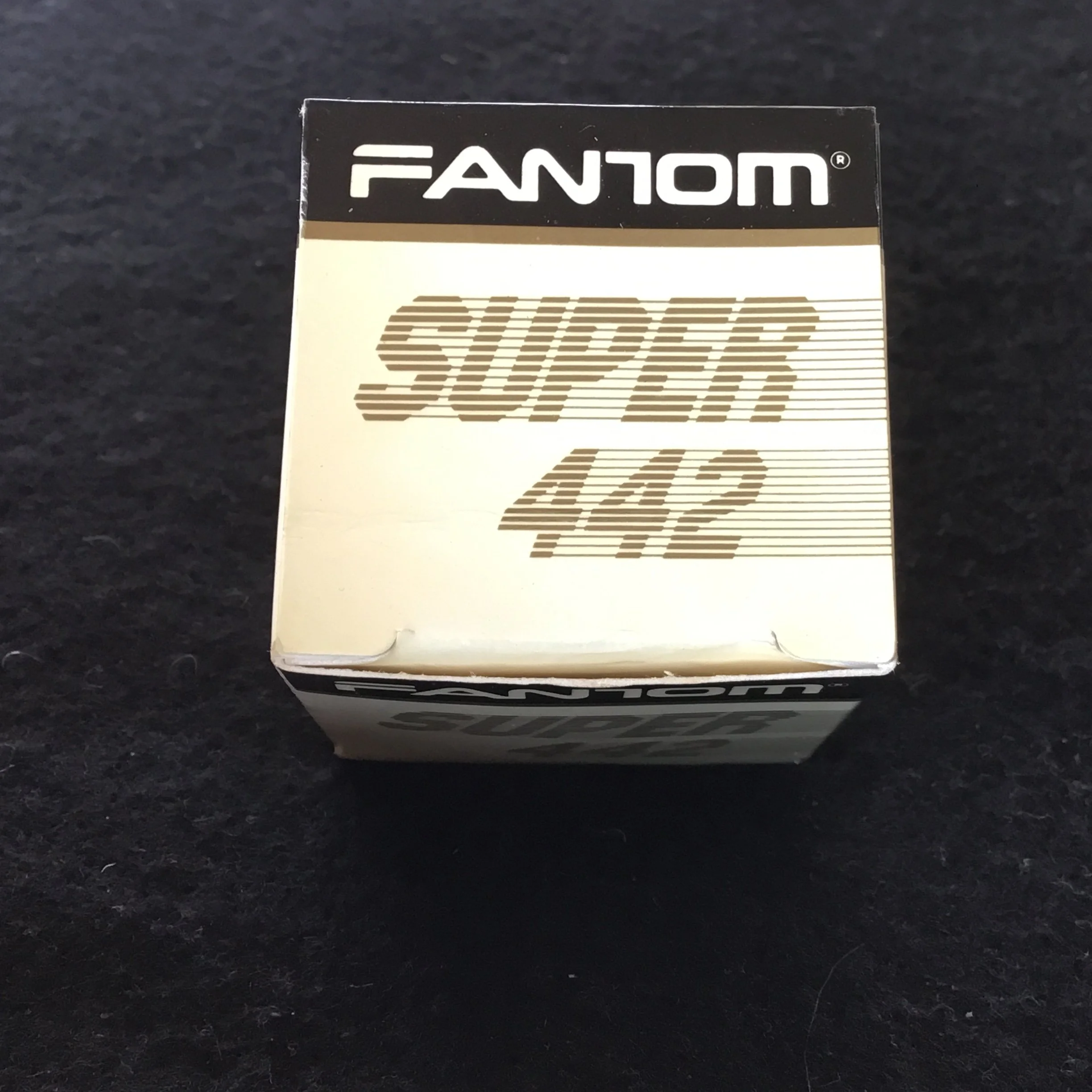 Fandom Super 442 boxed golf ball