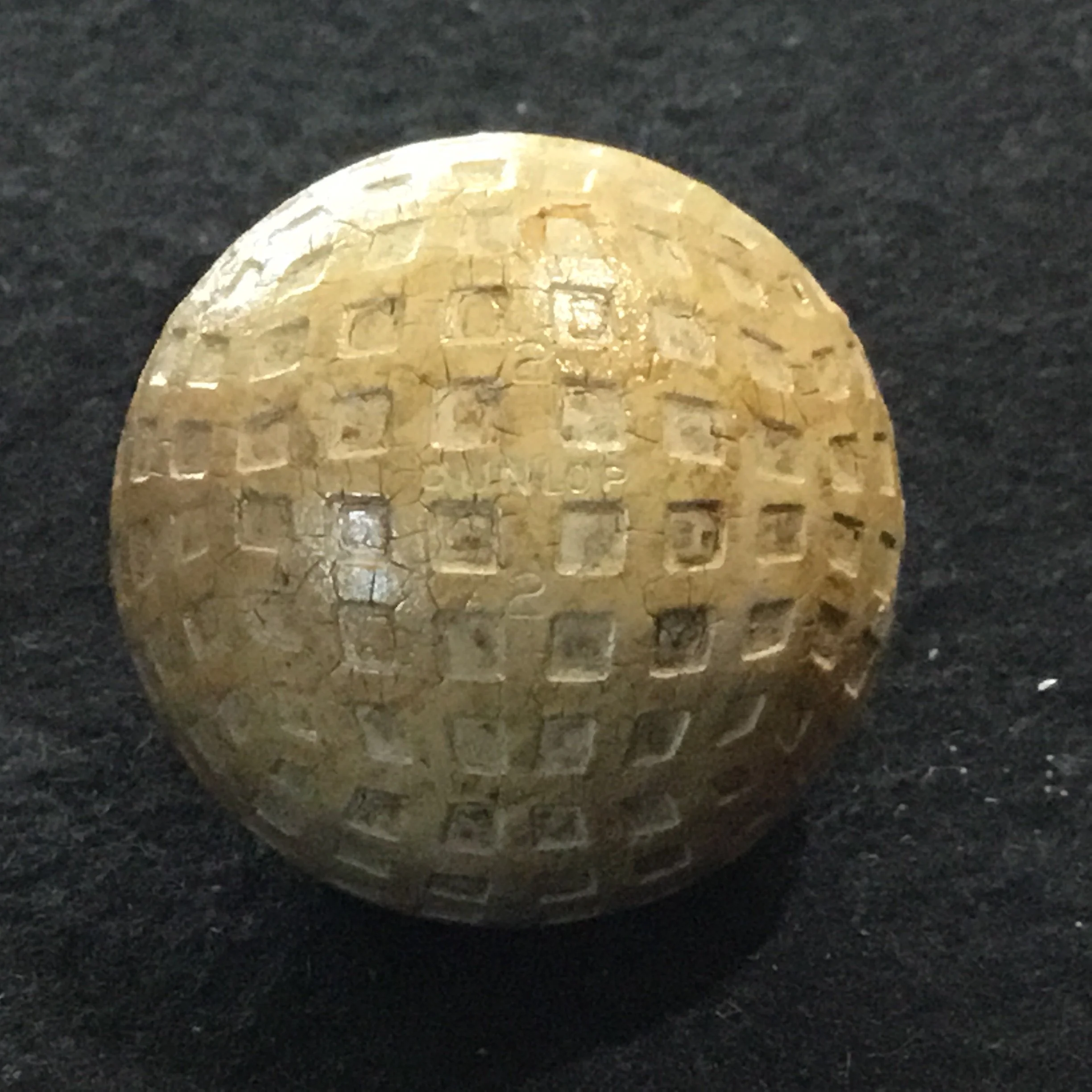 No Name Square Dimple Golf Ball