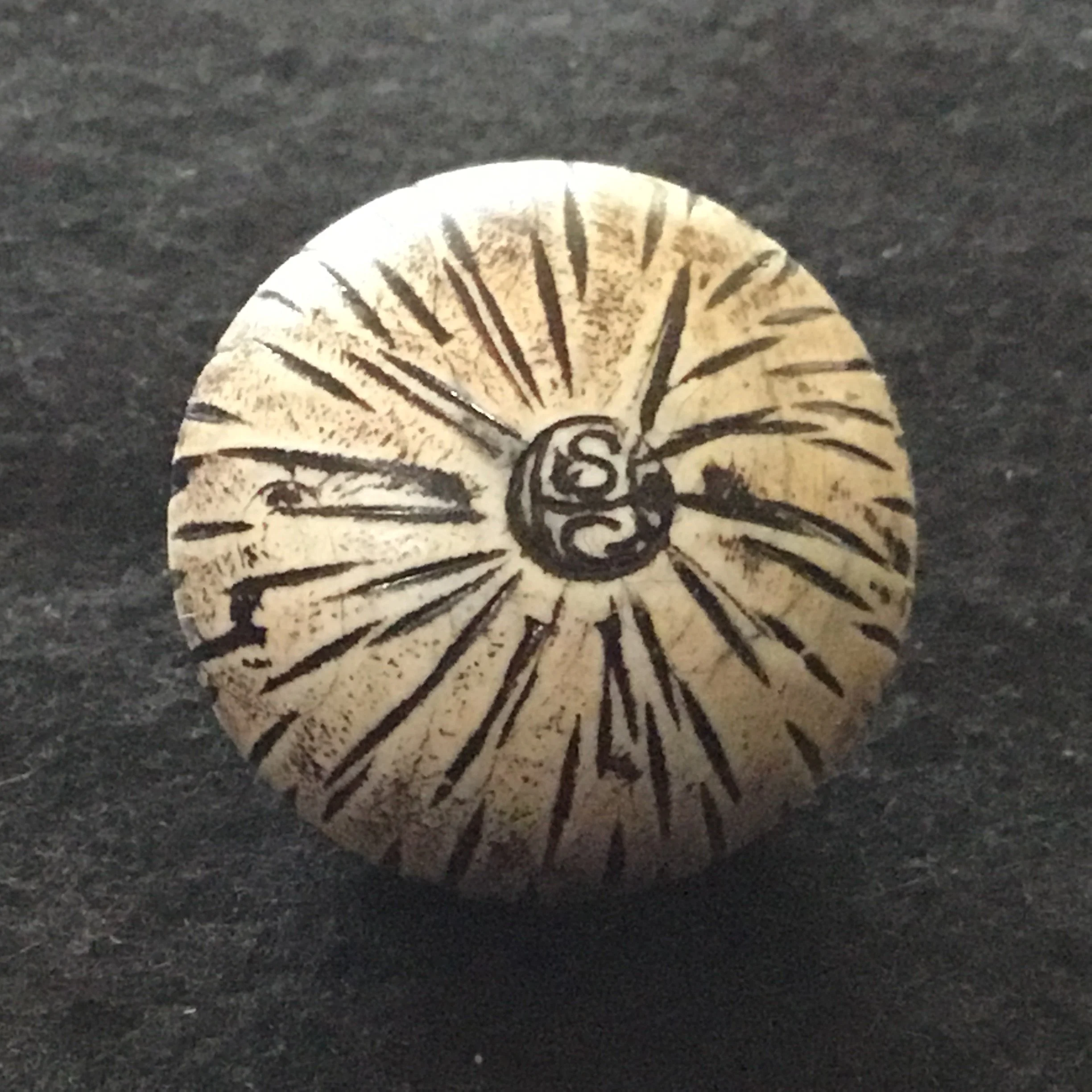 SG Replica Hand Cut Gutta Percha Ball