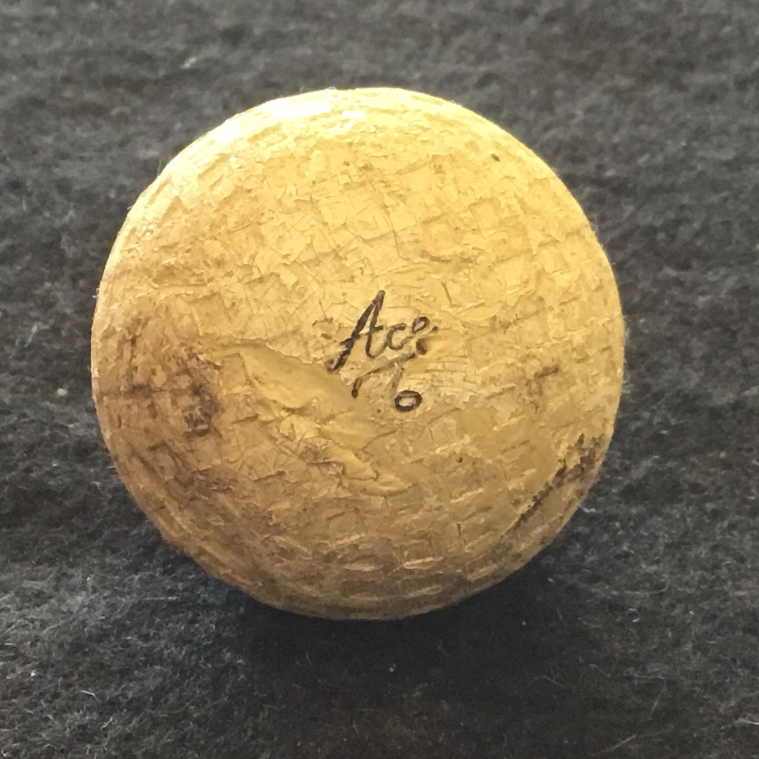 Ace Square Mesh Gutta Percha Ball