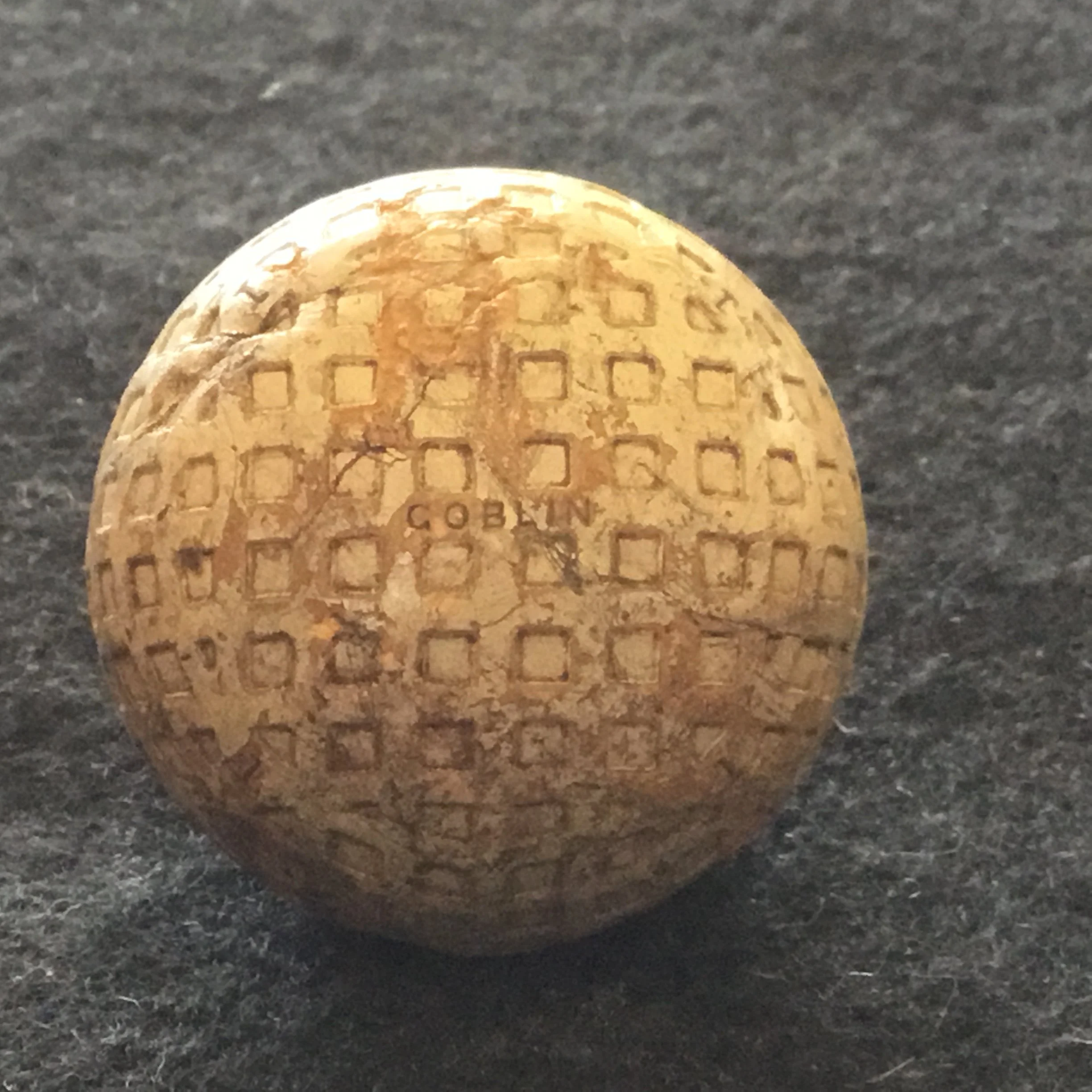 Goblin Square Mesh Gutta Percha Ball