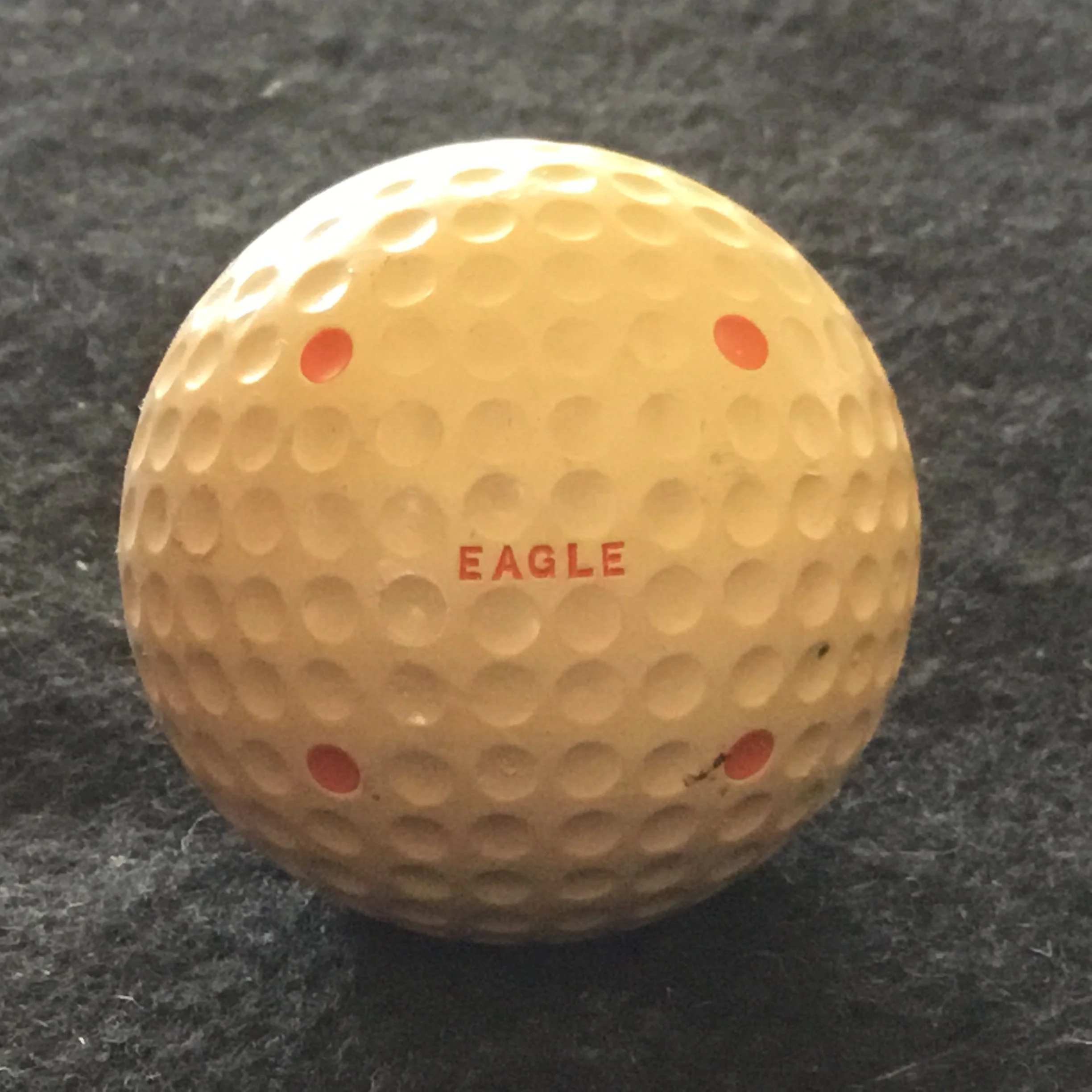 Eagle - Reach Red Dot Golf Ball